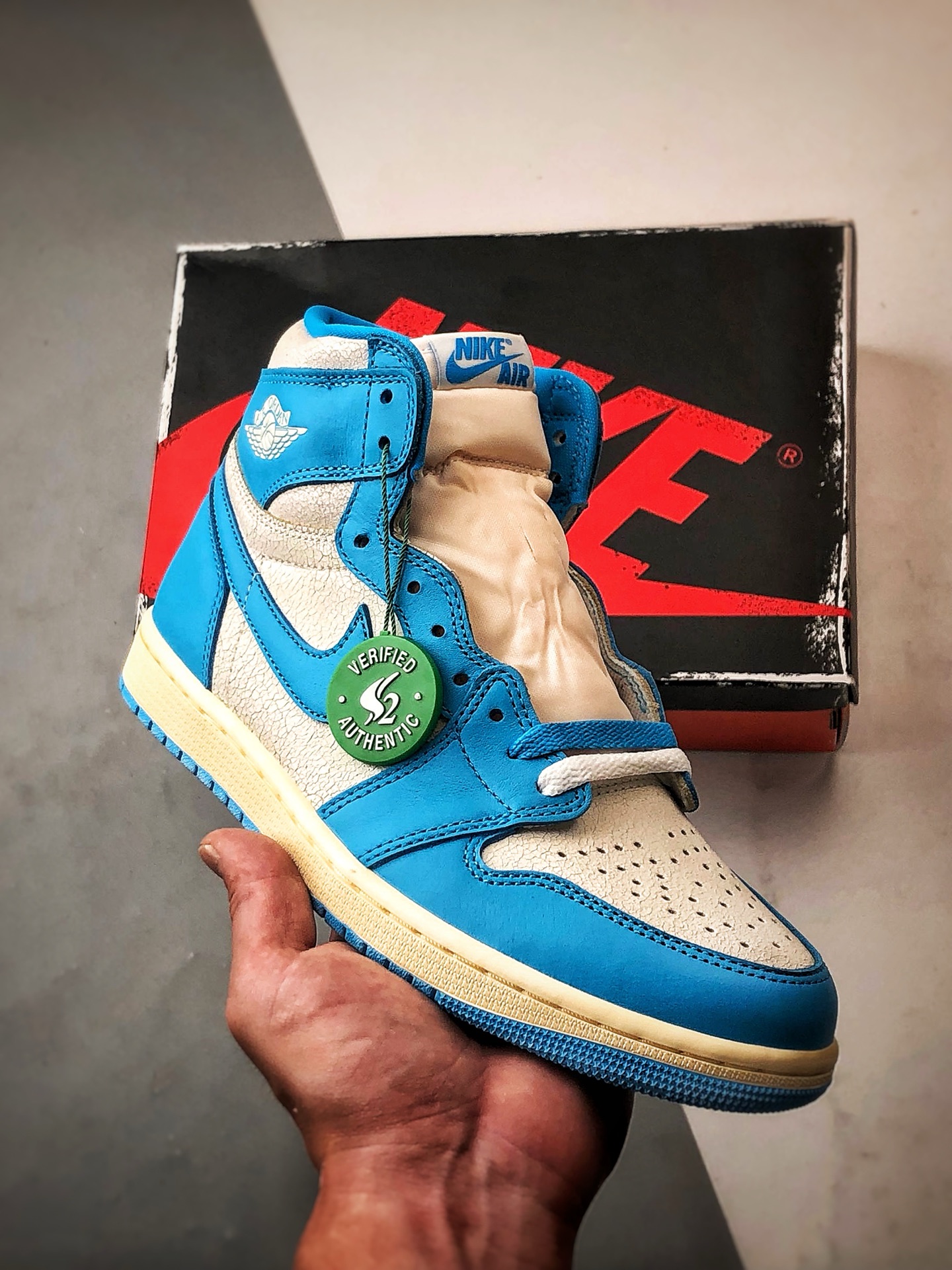 Air Jordan 1 Retro High ”UNC Reimagined” 做旧龟裂北卡蓝 DZ5485-402