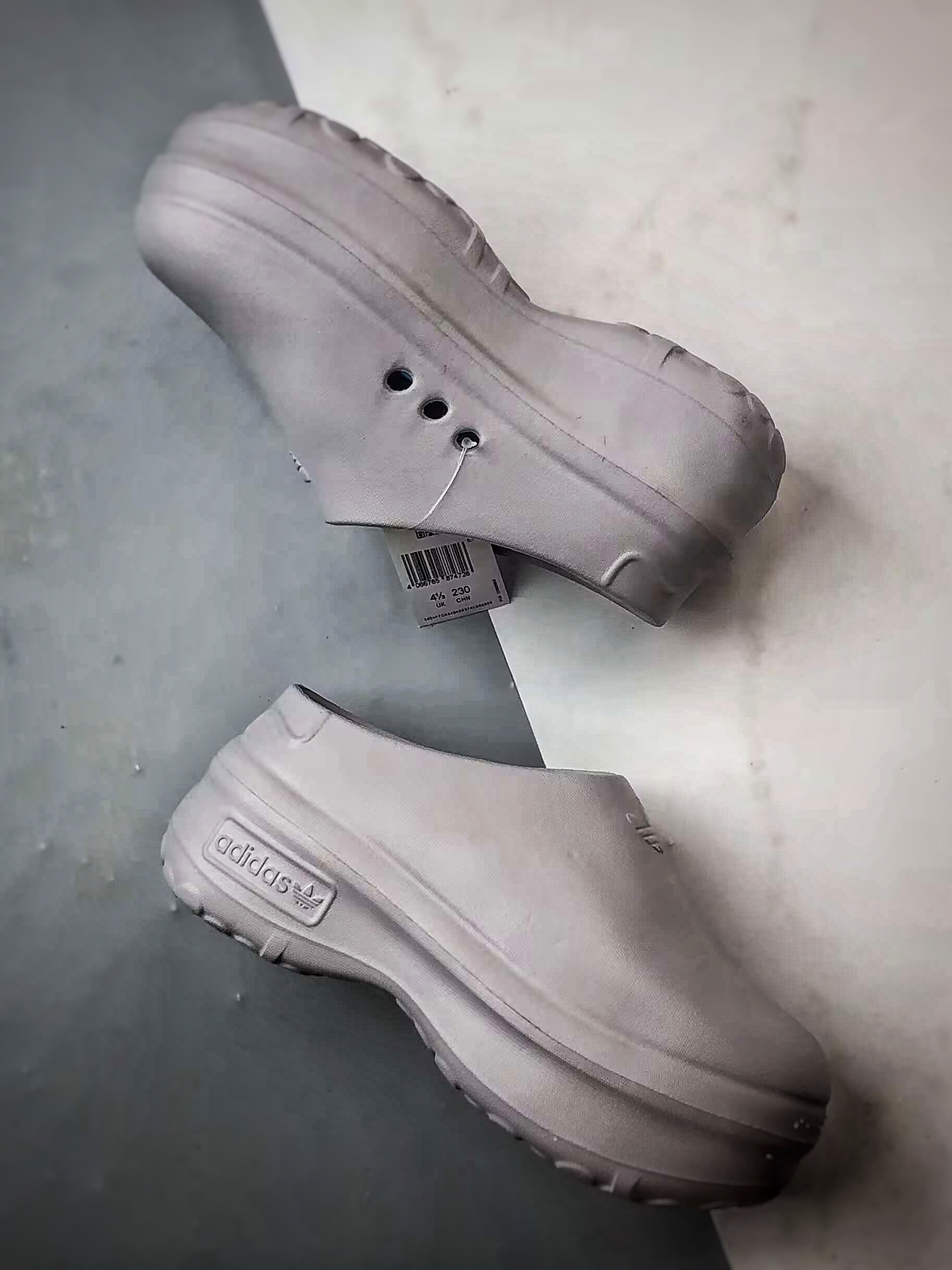 100 AD Originals AdiFOM Stan Smith Mule 银色 防滑耐磨轻便运动凉鞋穆勒厨师鞋