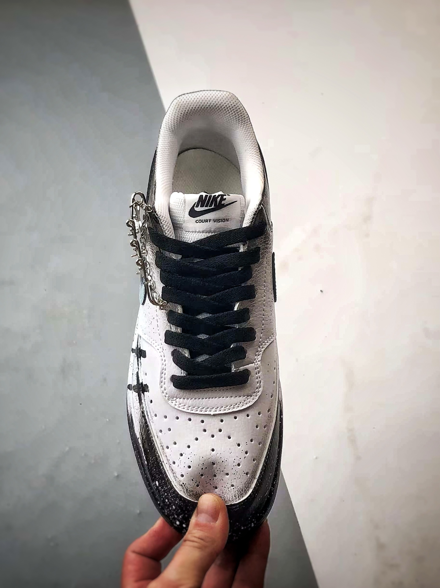 定制球鞋NK Court Vision 1 Low ”幻影十字架” 黑白 手绘泼墨涂鸦定制板鞋 DH2987-099