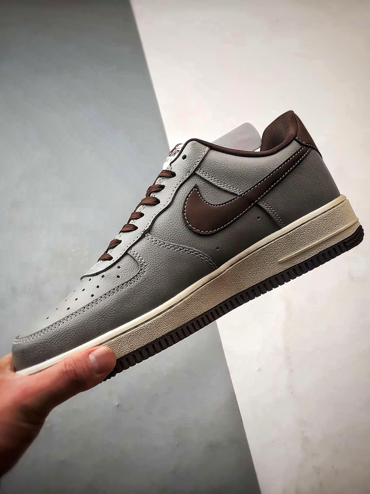 260 Air Force 1 Low 印字灰棕鬼脸 KK1988-073