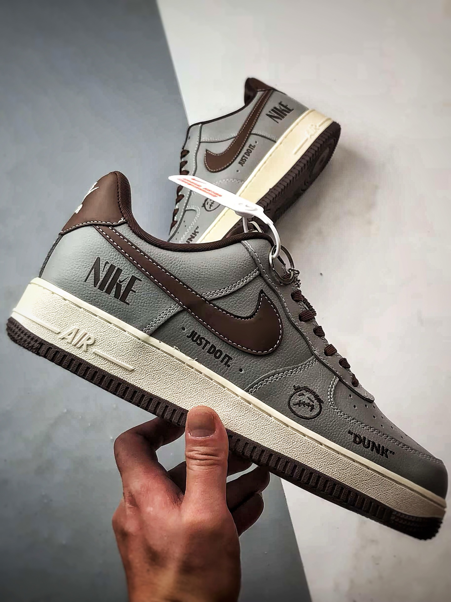 260 Air Force 1 Low 印字灰棕鬼脸 KK1988-073