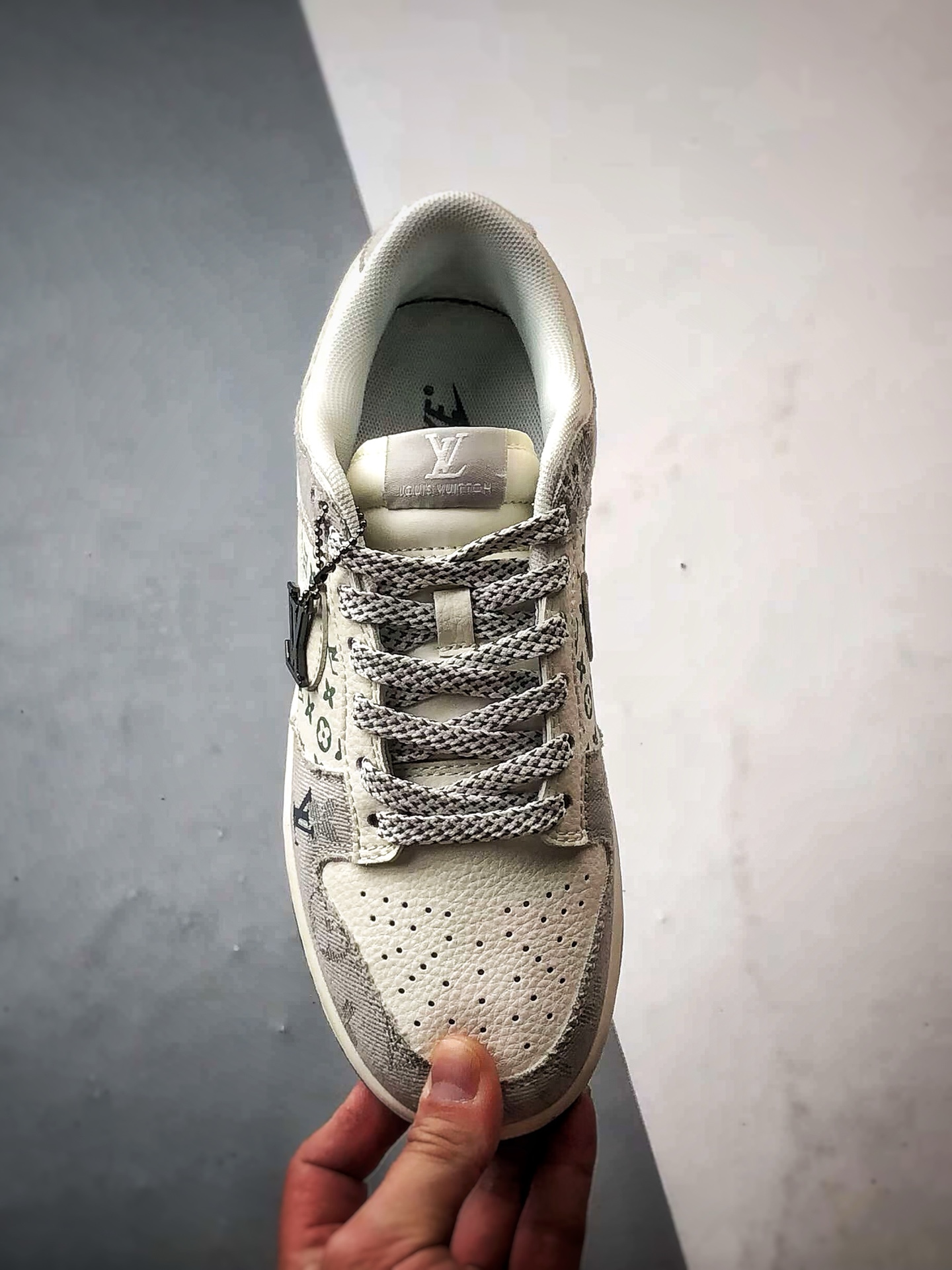 NK Dunk Low Retro ”DIY高端定制” LV印花白灰牛仔布 低帮休闲运动板鞋 XX3168-141