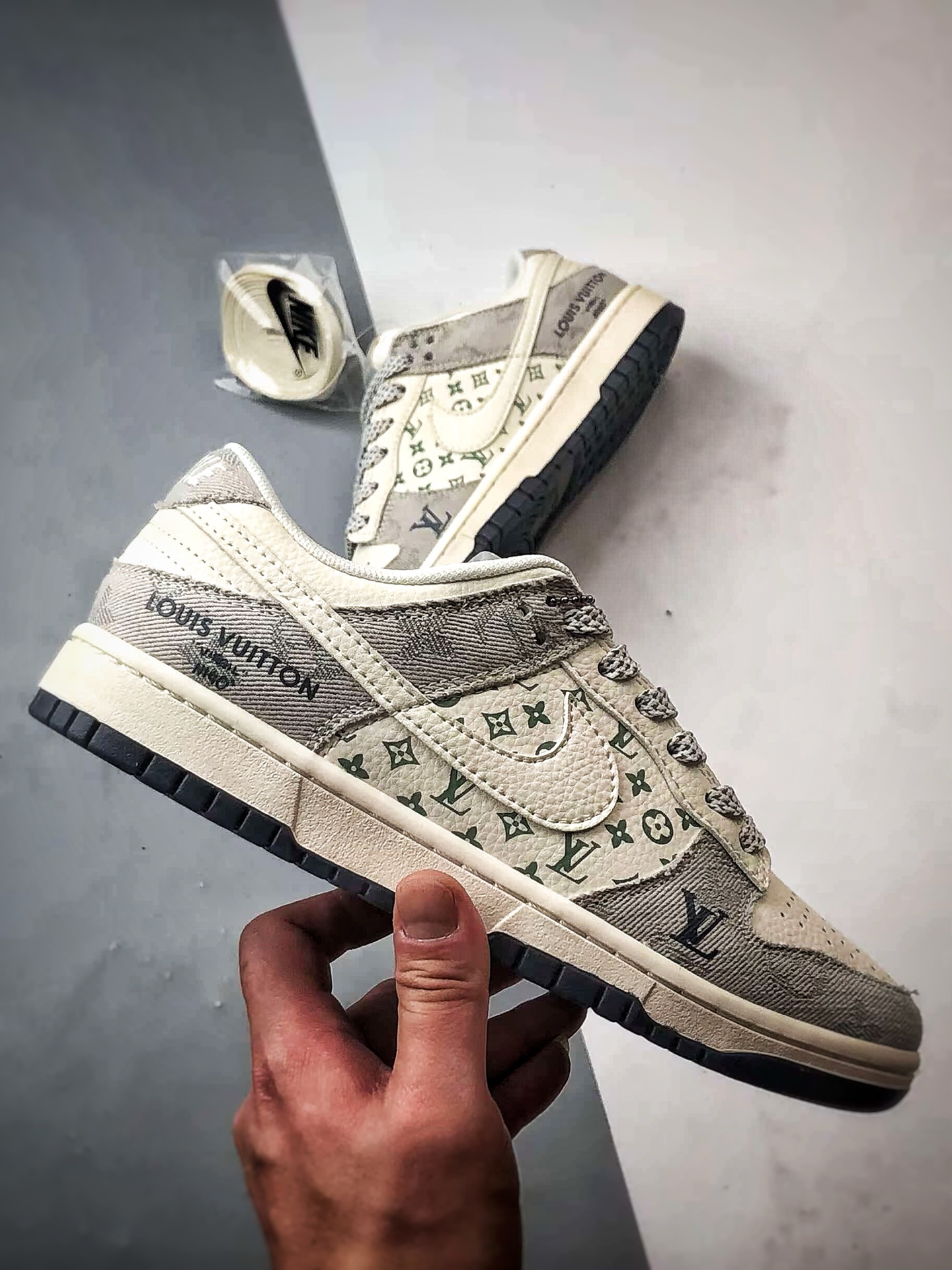NK Dunk Low Retro ”DIY高端定制” LV印花白灰牛仔布 低帮休闲运动板鞋 XX3168-141