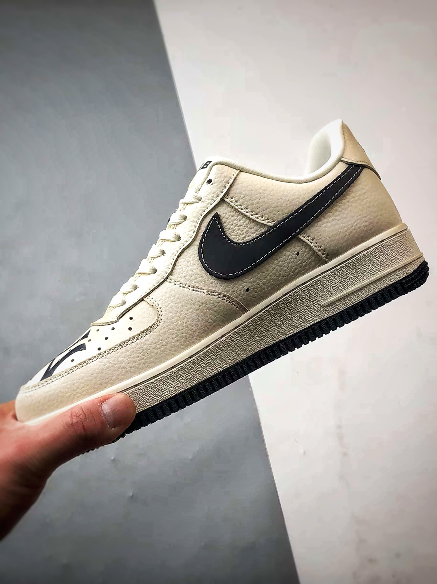 260 MLB x Air Force 1 Low 米白黑 DF0188-051