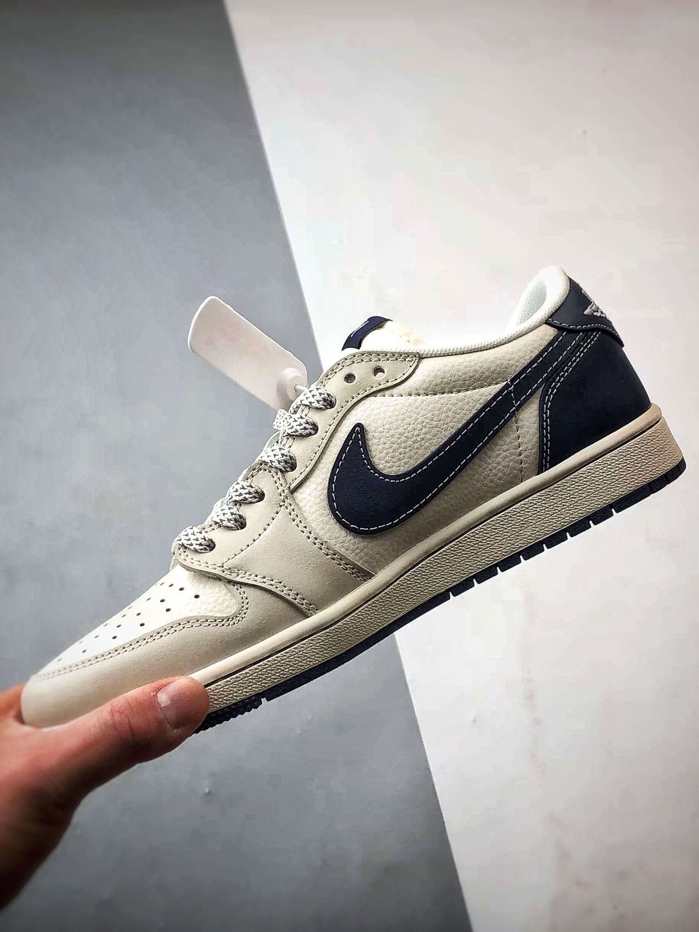 270 Air Jordan 1 Low ”高端定制” 斯图西米灰蓝印花倒钩 JJ2508-551
