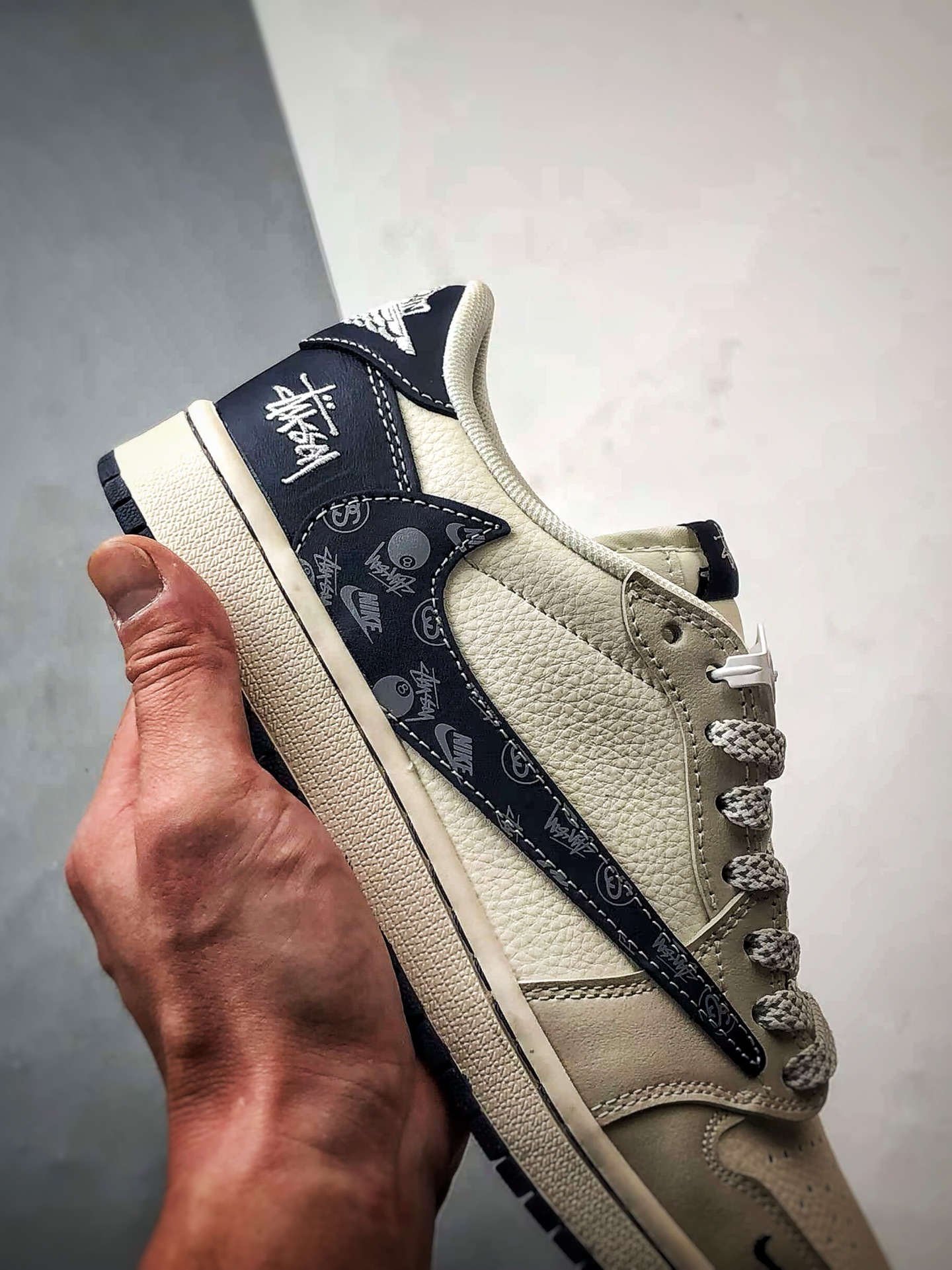 270 Air Jordan 1 Low ”高端定制” 斯图西米灰蓝印花倒钩 JJ2508-551
