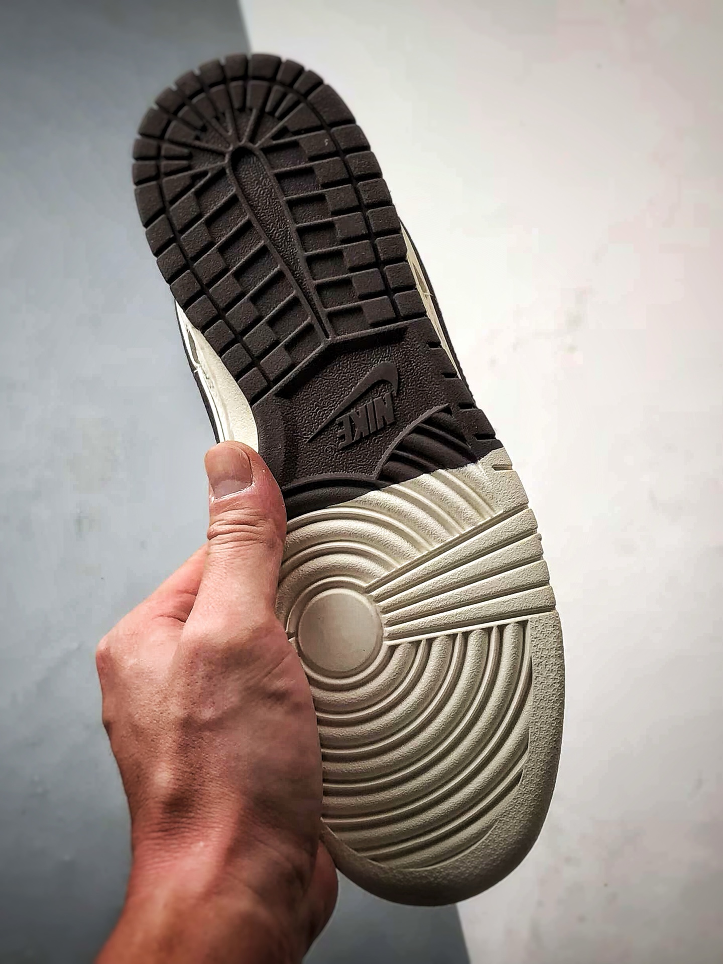 NK Dunk Low Retro ”DIY高端定制” 斯图西米白深棕 低帮休闲运动板鞋 XS6089-536