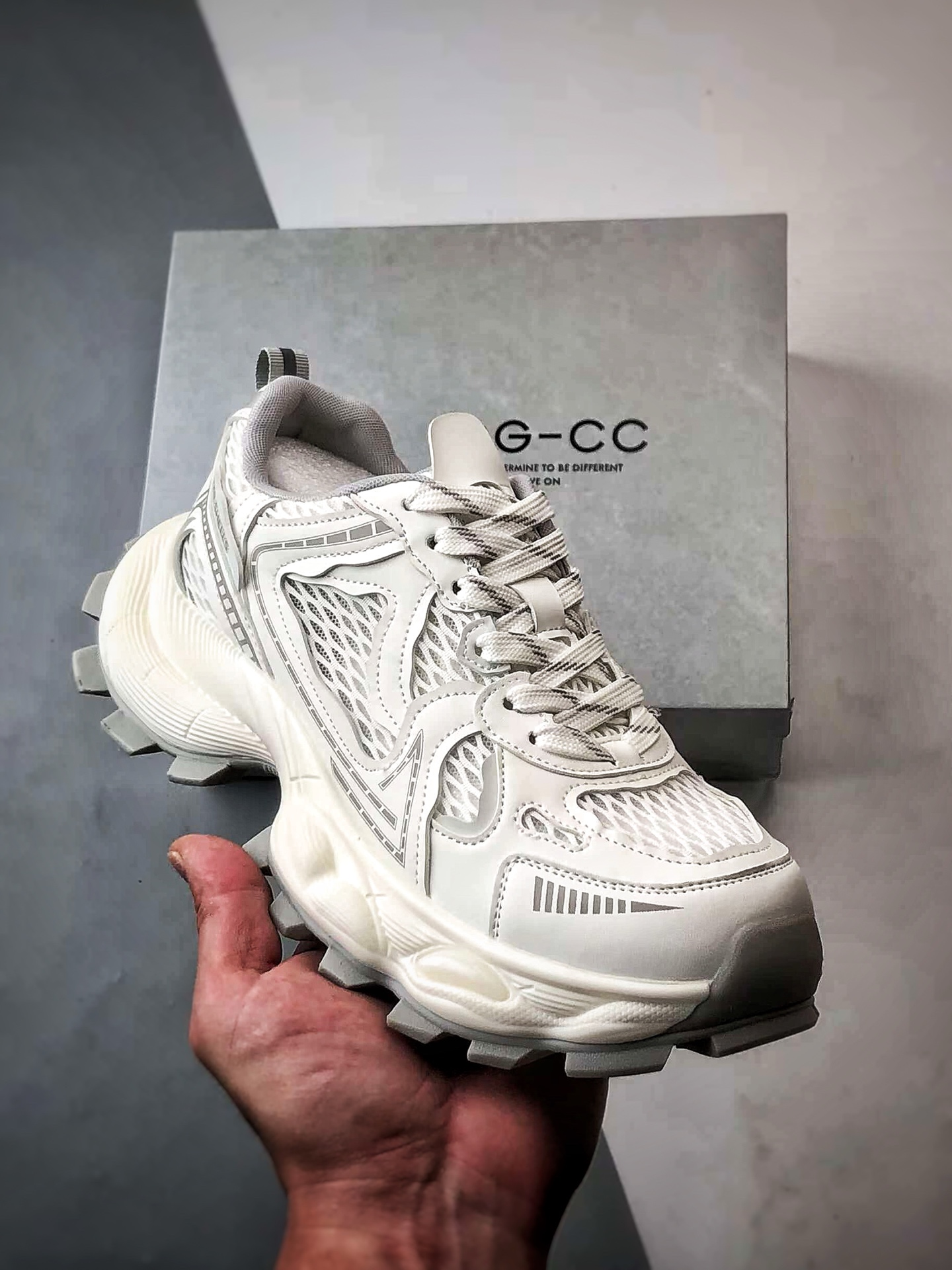 220 GG-CC Chunky Low 白色 25ss新款 休闲时尚运动厚底增高老爹鞋