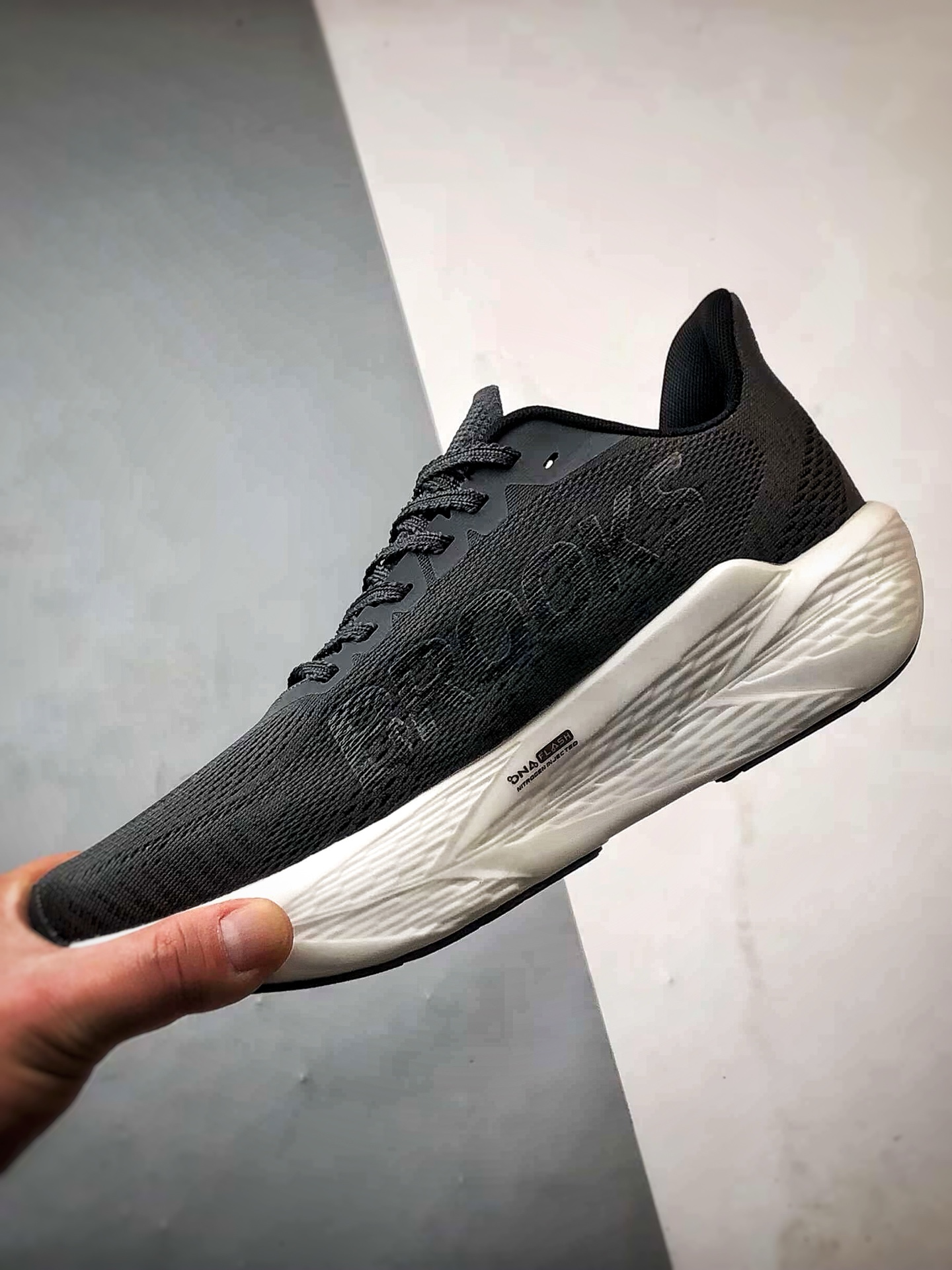 200 Brooks/布鲁克斯 Hyperion Max 2 黑白 马拉松竞速专业透气跑步鞋