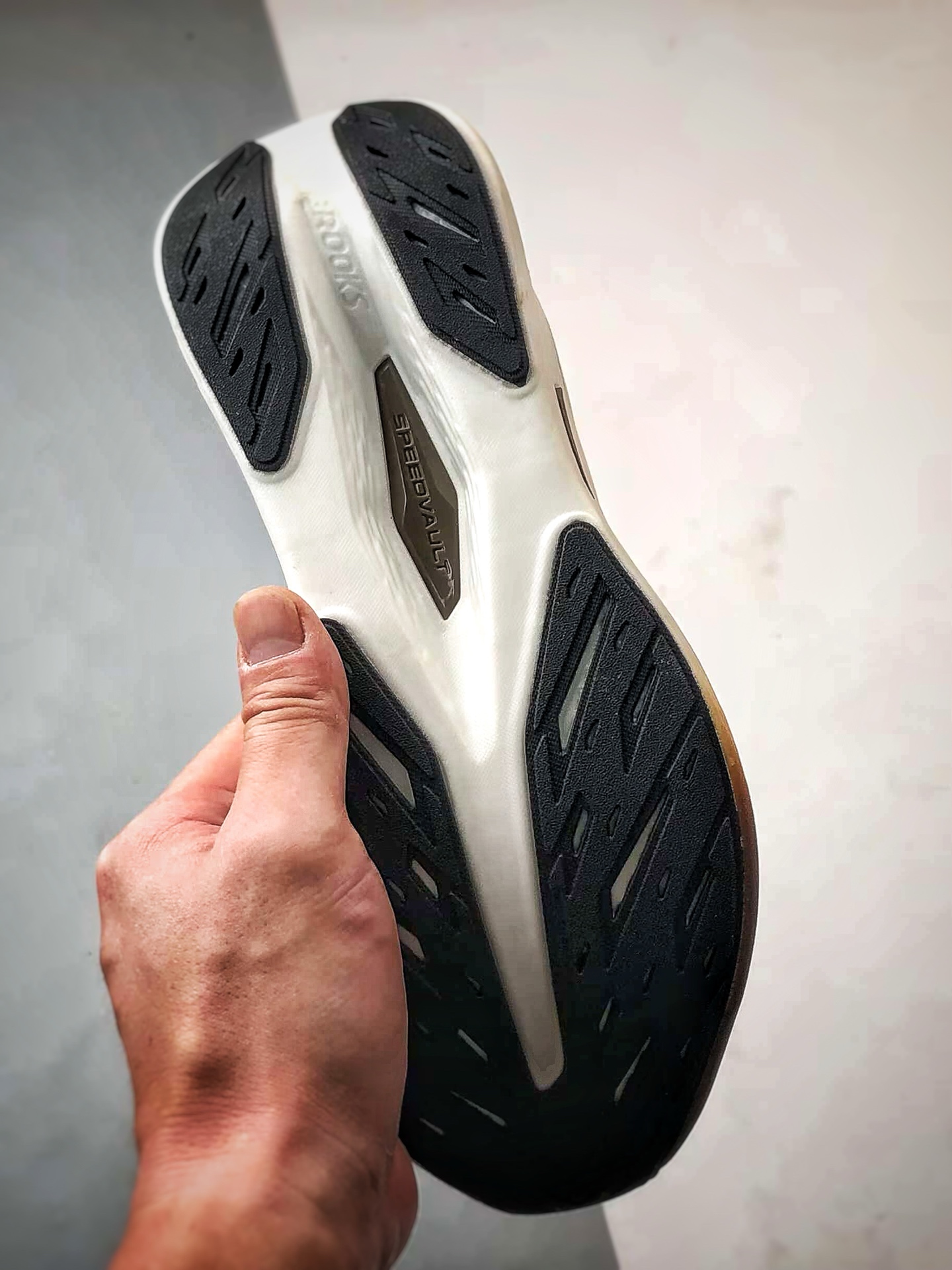 200 Brooks/布鲁克斯 Hyperion Max 2 草绿 马拉松竞速专业透气跑步鞋