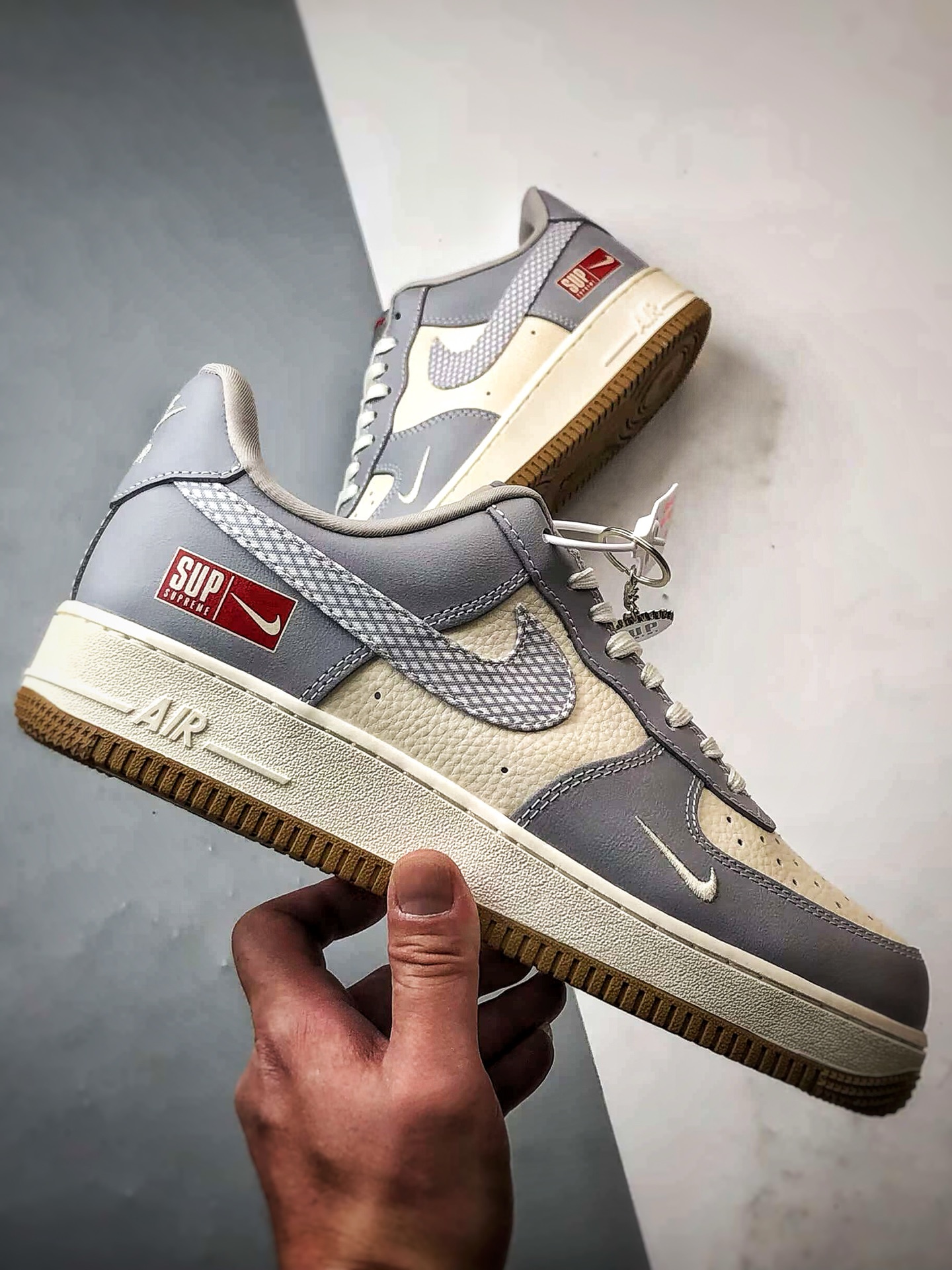 280 Sup x Air Force 1 Low 米灰格纹钩 KK1988-075