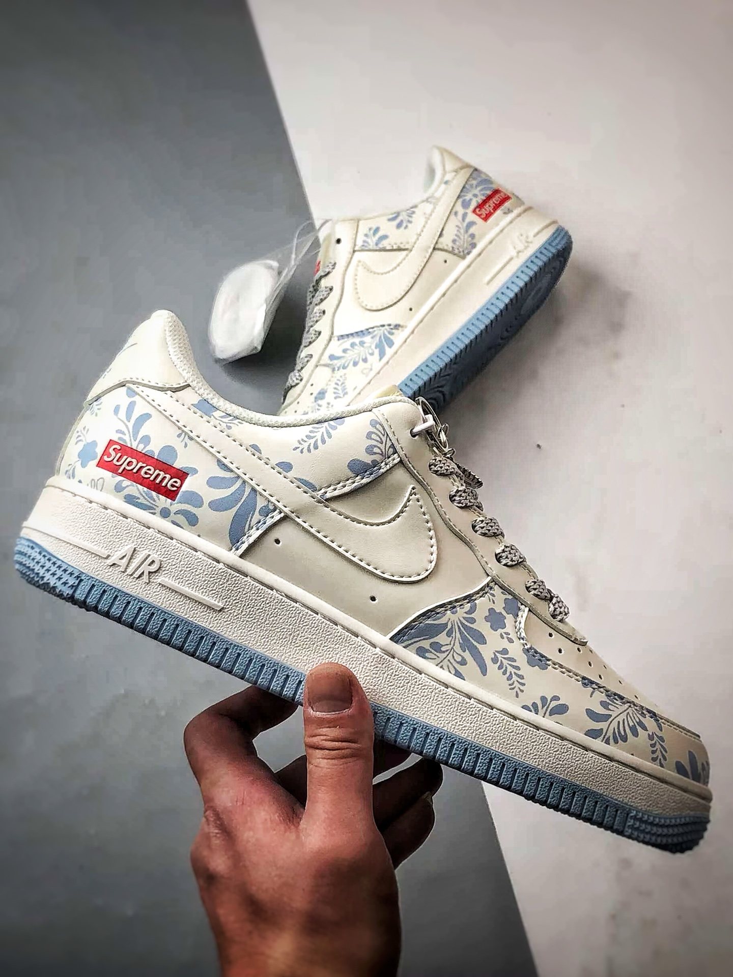 280 Sup x Air Force 1 Low 白蓝印花 XX3168-137