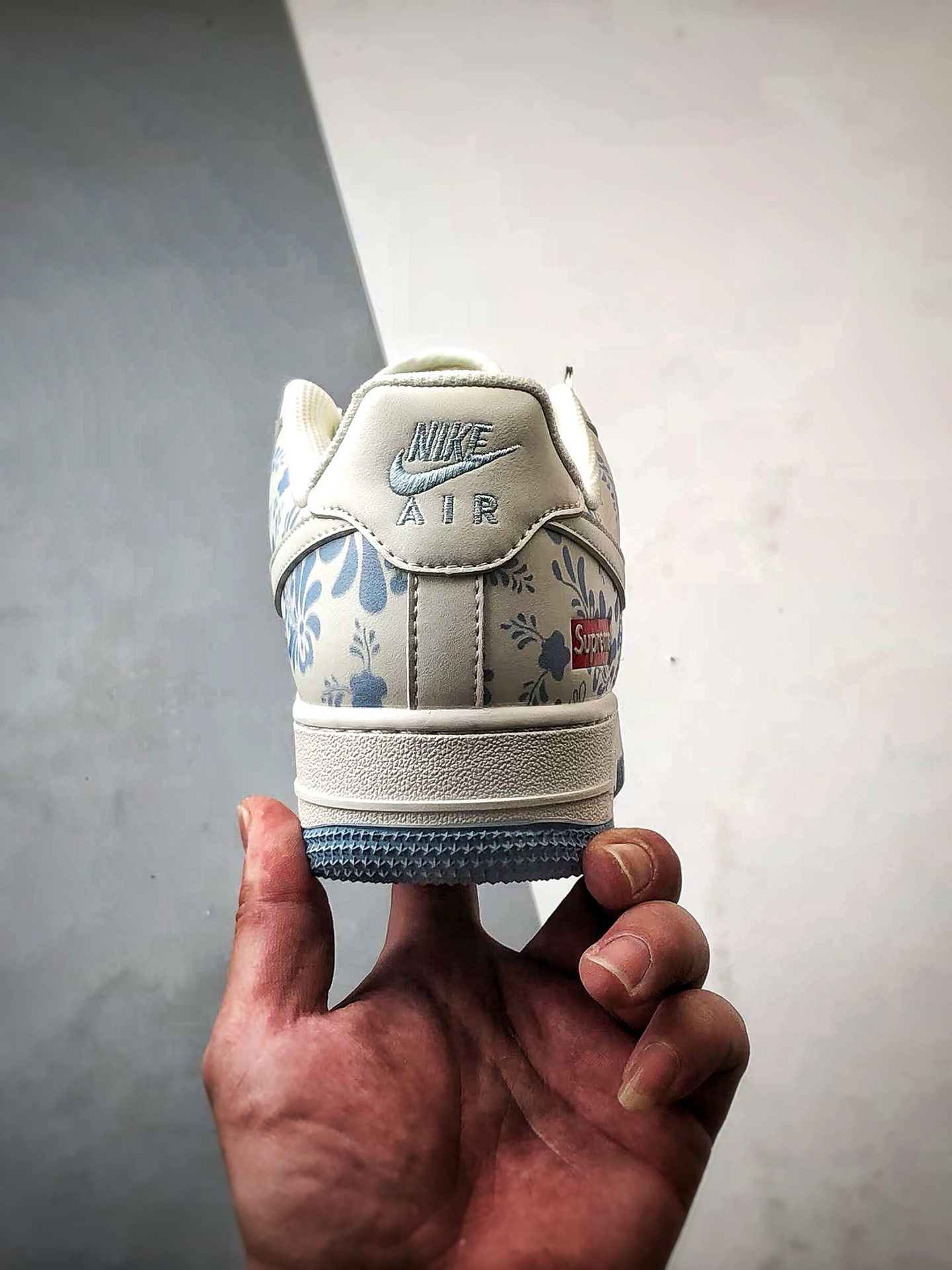 280 Sup x Air Force 1 Low 白蓝印花 XX3168-137
