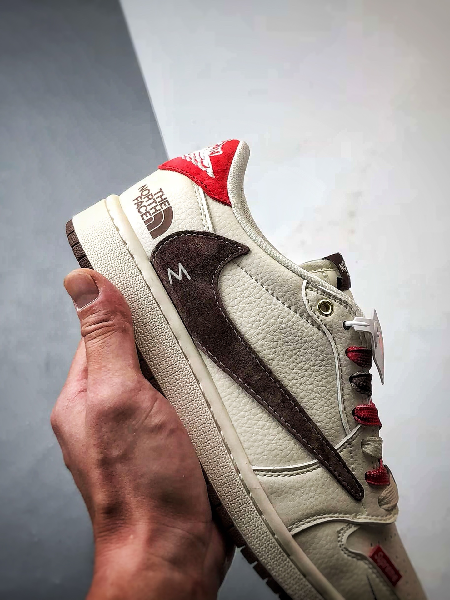 290 Air Jordan 1 Low ”高端定制” 北面米棕红倒钩 FC1688-213