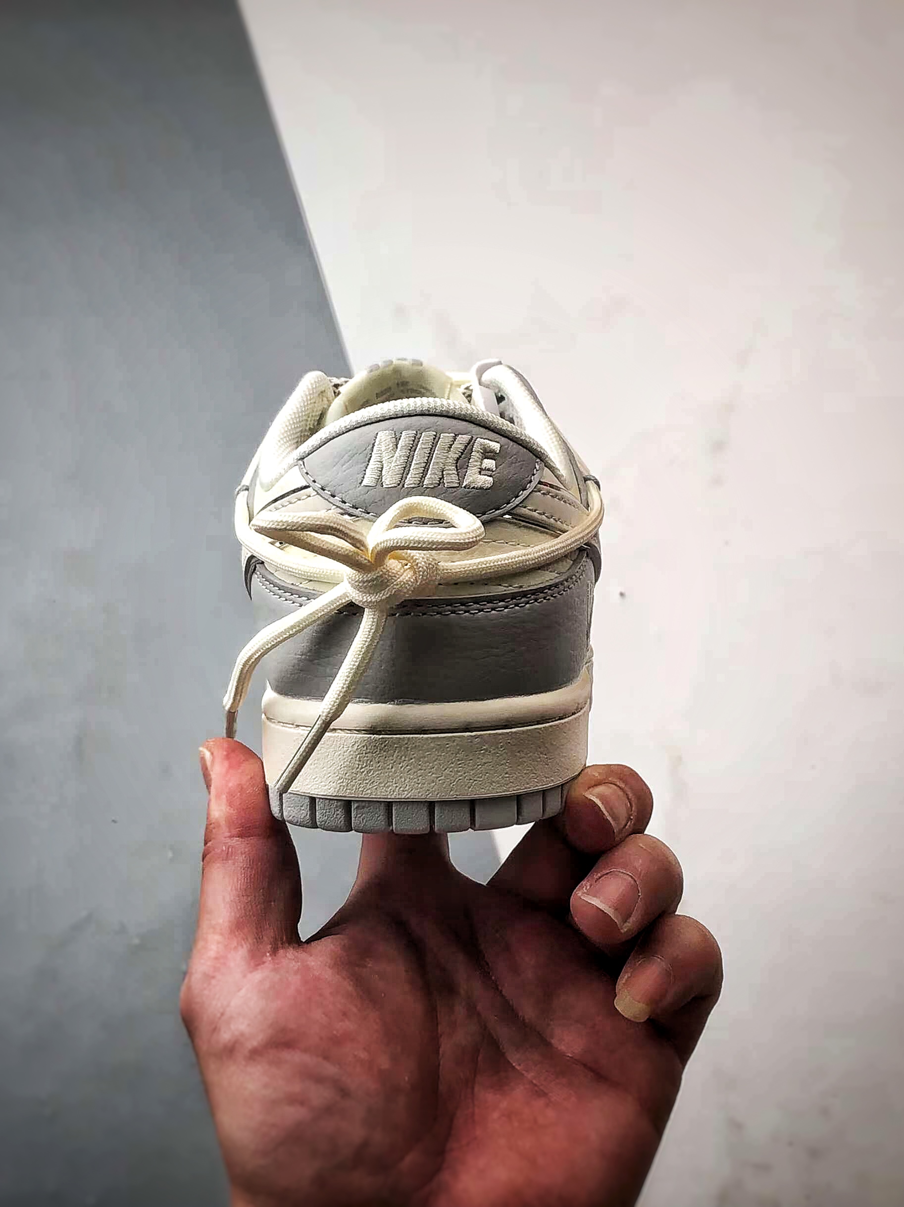 310 NK Dunk Low Retro ”DIY高端定制” 五道杠米白灰解构 低帮休闲运动板鞋 DM6868-079