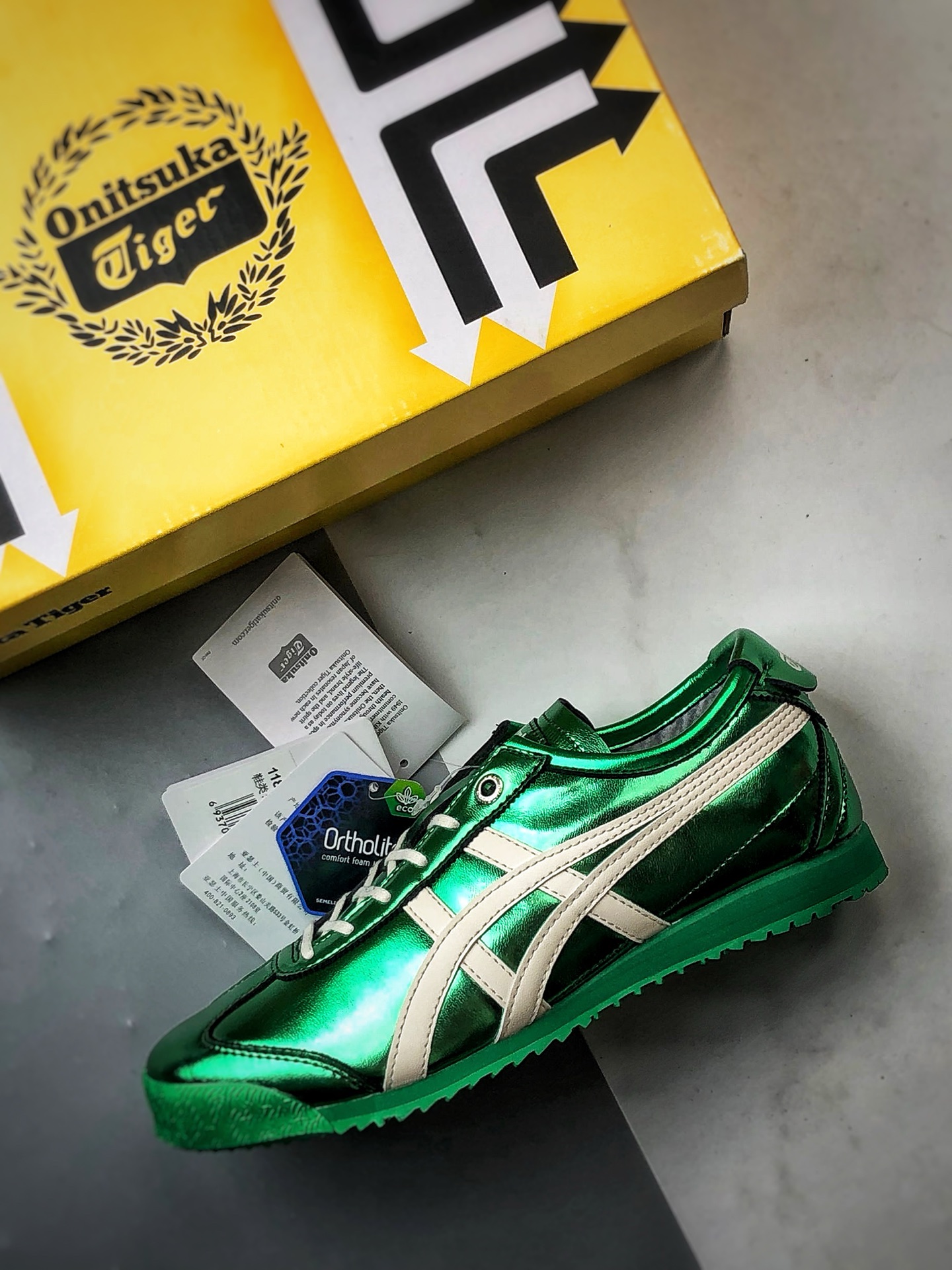180 Asics 鬼冢虎 Mexico 66 SD 绿色镜面 1183C468-301