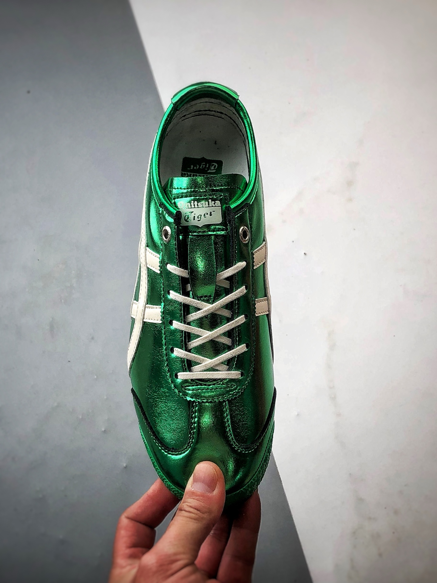 180 Asics 鬼冢虎 Mexico 66 SD 绿色镜面 1183C468-301