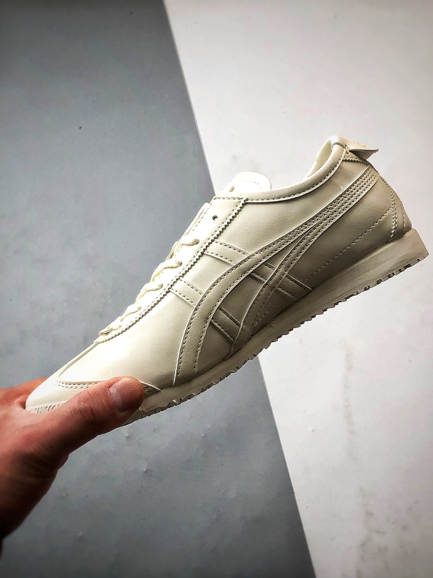 180 Asics 鬼冢虎 Mexico 66 Cactful-S 白色 1183C347-100