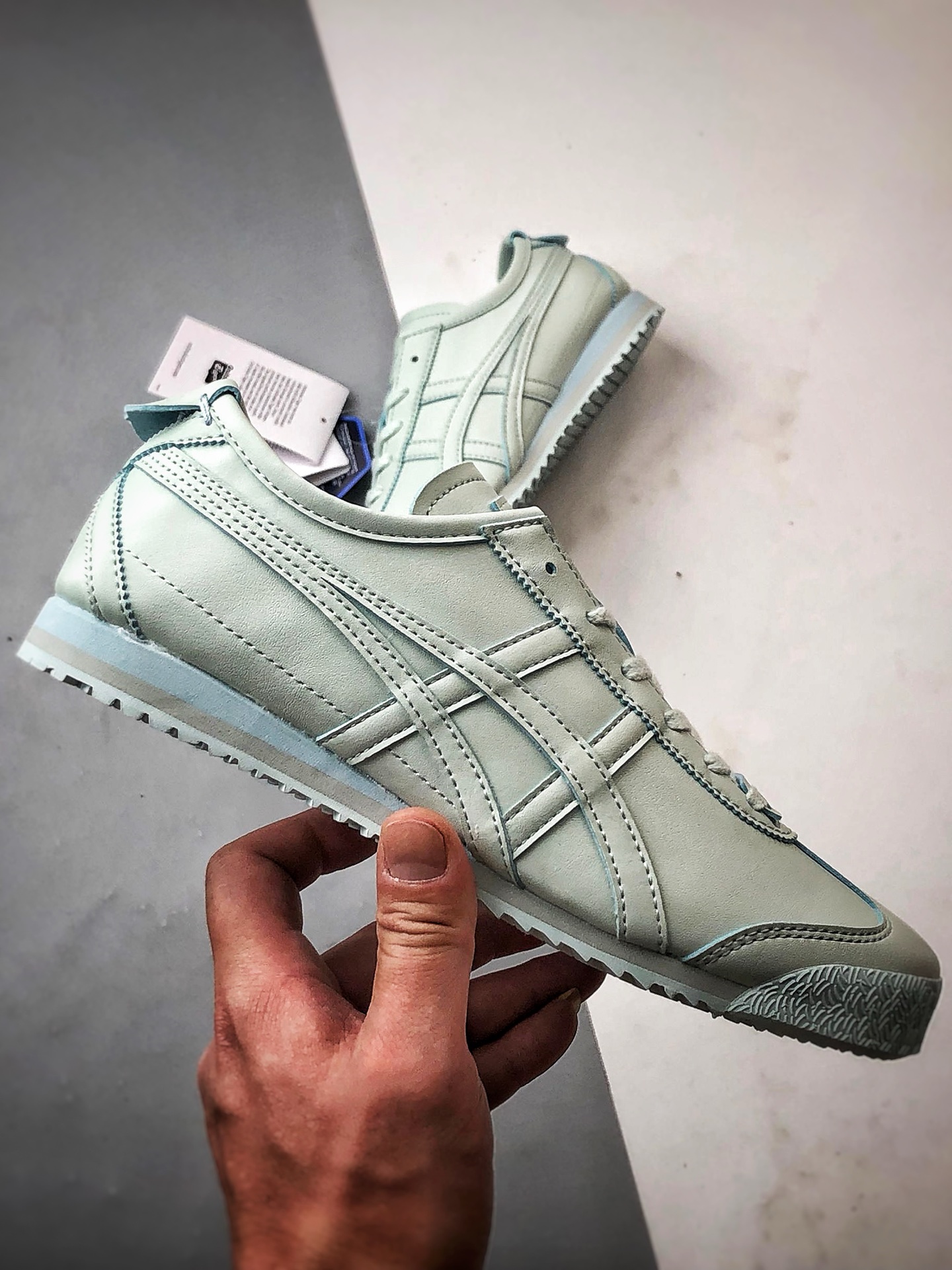 180 Asics 鬼冢虎 Mexico 66 Cactful-S 浅蓝色 1183C347-400