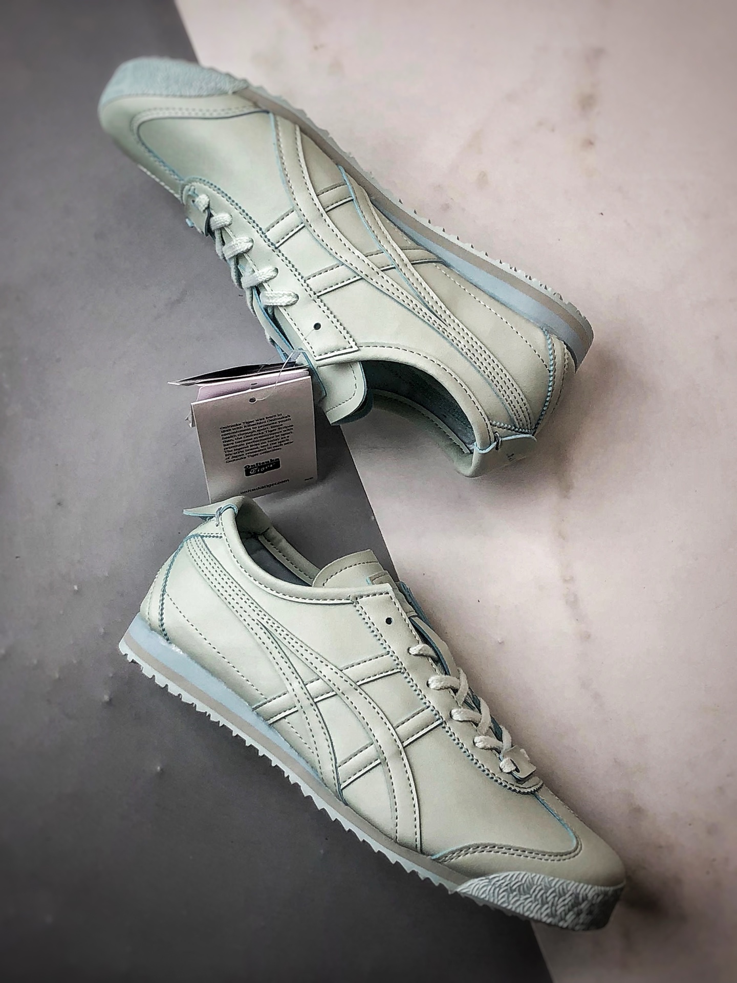 180 Asics 鬼冢虎 Mexico 66 Cactful-S 浅蓝色 1183C347-400