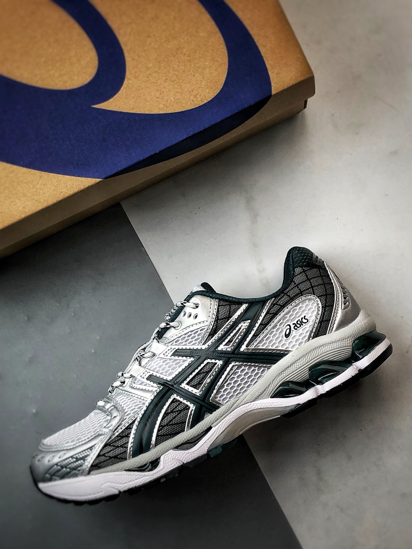 230 Asics Gel-Nimbus 10.1 森林绿 亚瑟士复古先锋潮流拼接休闲跑步鞋
