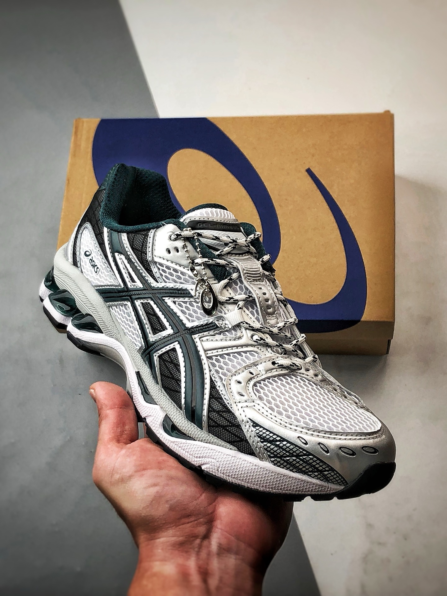 230 Asics Gel-Nimbus 10.1 森林绿 亚瑟士复古先锋潮流拼接休闲跑步鞋