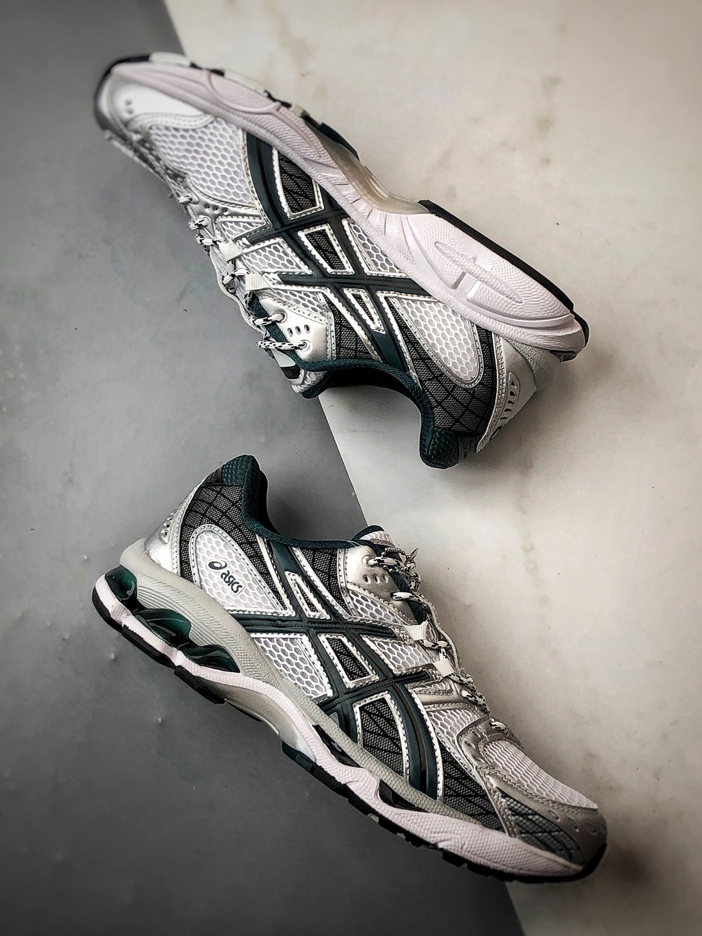 230 Asics Gel-Nimbus 10.1 森林绿 亚瑟士复古先锋潮流拼接休闲跑步鞋