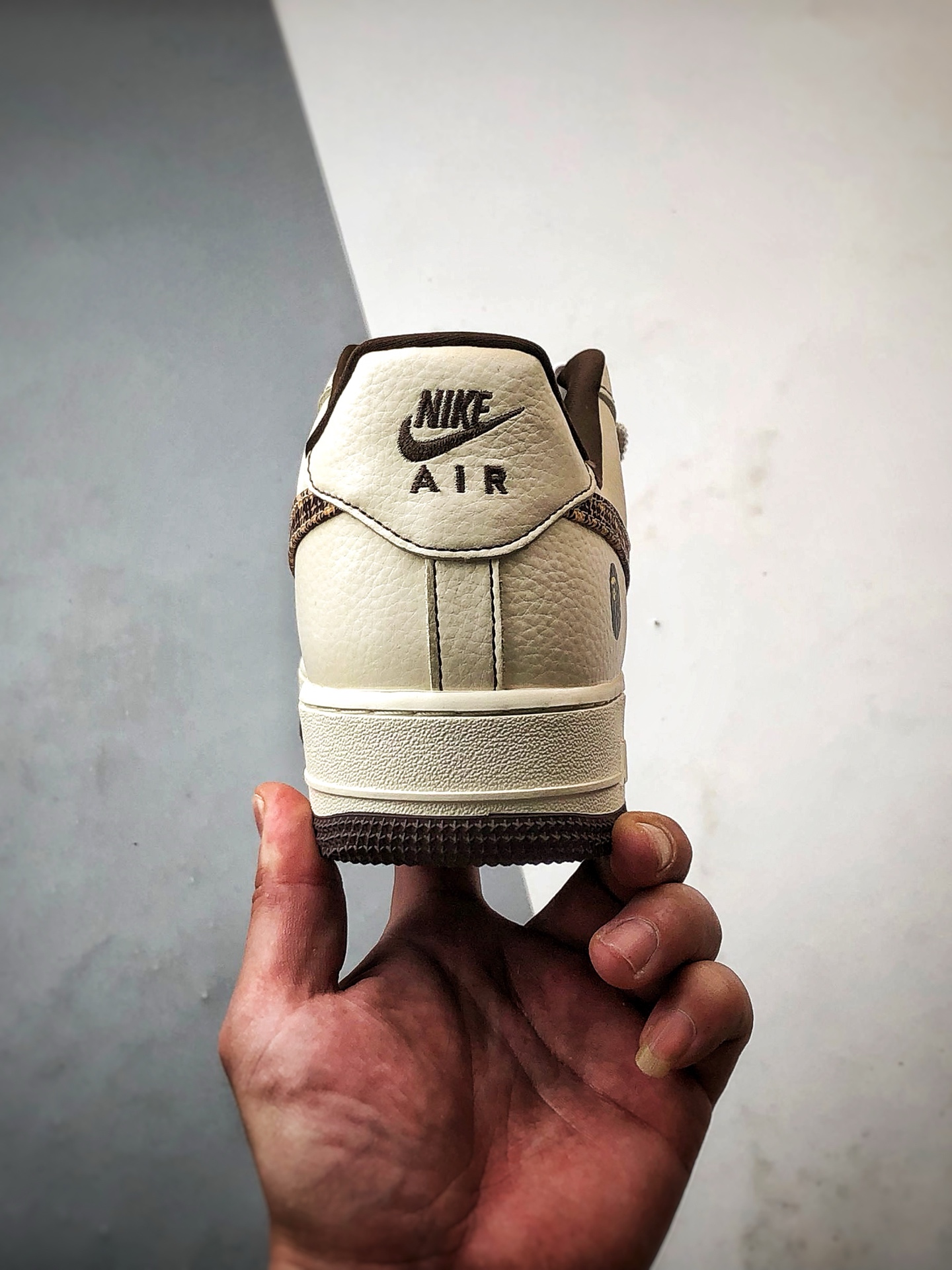 280 Bape x Air Force 1 Low 米棕格纹钩 DF0188-052