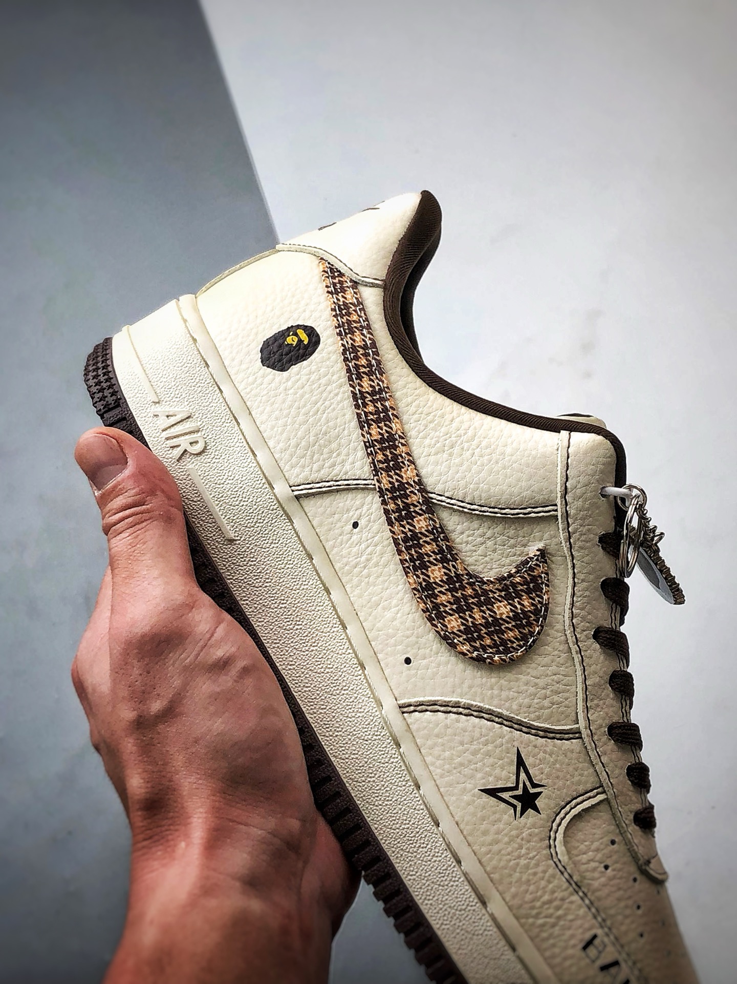 280 Bape x Air Force 1 Low 米棕格纹钩 DF0188-052