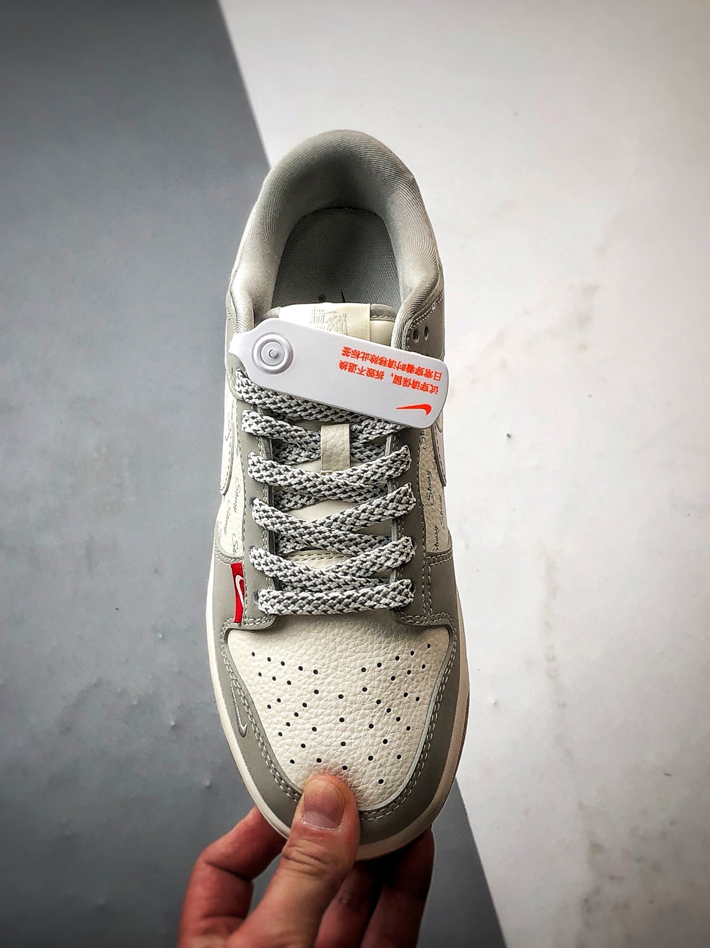 290 NK Dunk Low Retro ”DIY高端定制” 斯图西米白灰生胶 低帮休闲运动板鞋 JJ2508-557