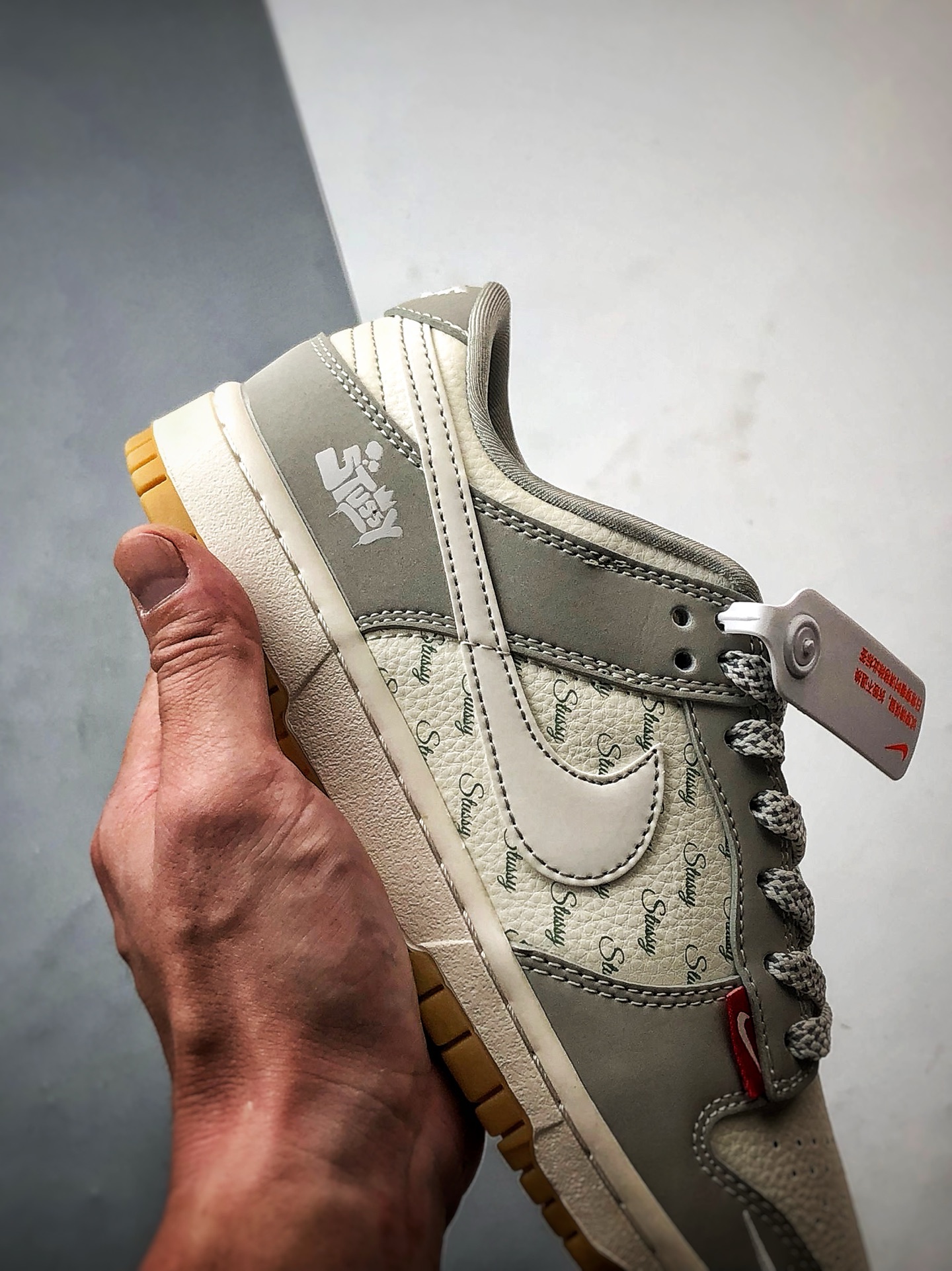 290 NK Dunk Low Retro ”DIY高端定制” 斯图西米白灰生胶 低帮休闲运动板鞋 JJ2508-557