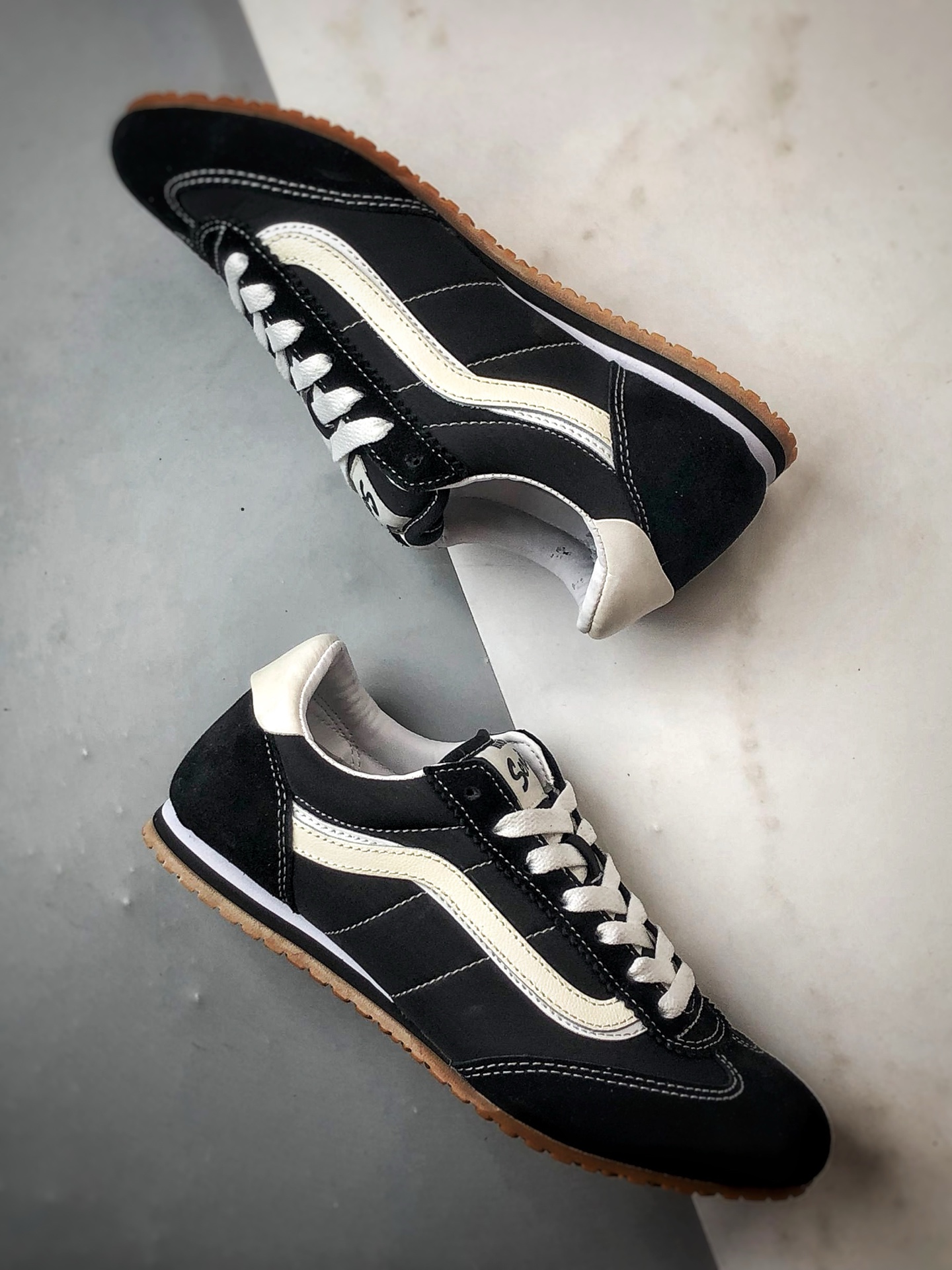 150 Vans Super LowPro黑色 官方新款 复古薄底德训鞋系列