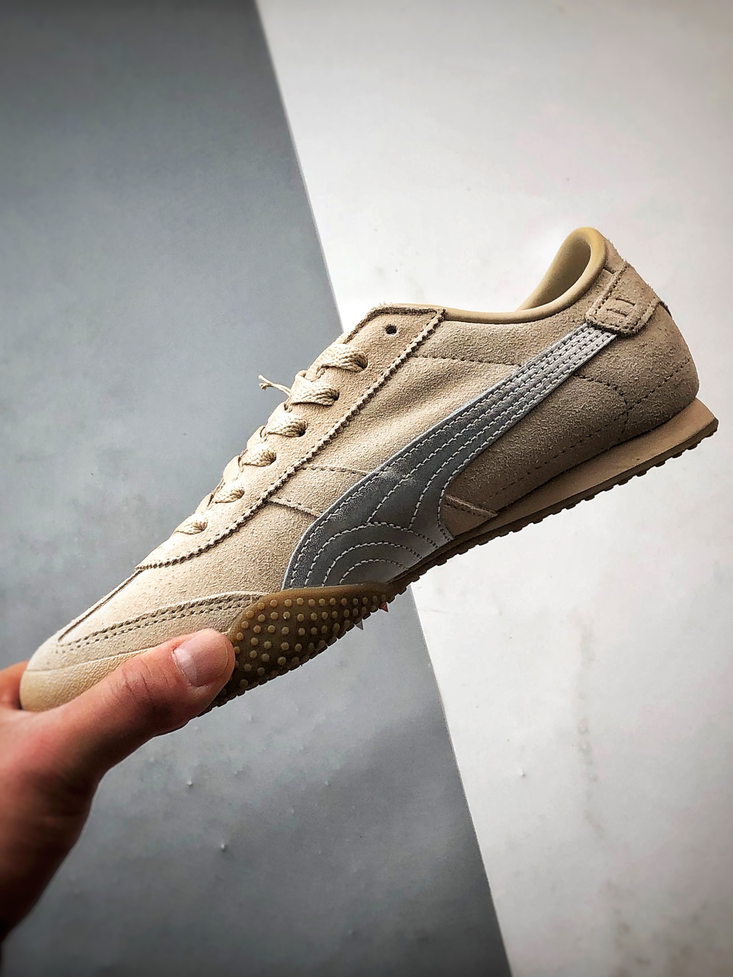 170 Puma Bella UT Suede 卡其色 低帮时尚百搭生活休闲薄底鞋 402980-02