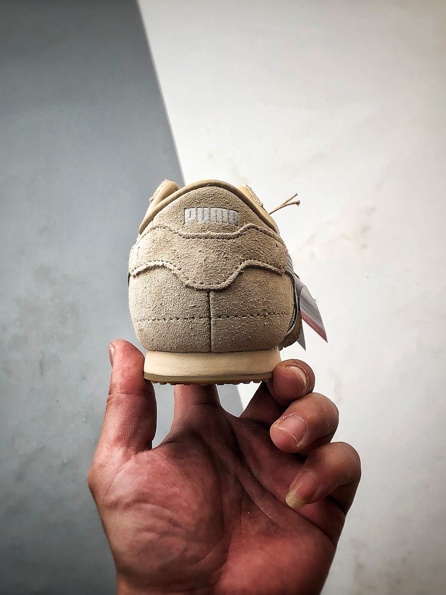 170 Puma Bella UT Suede 卡其色 低帮时尚百搭生活休闲薄底鞋 402980-02