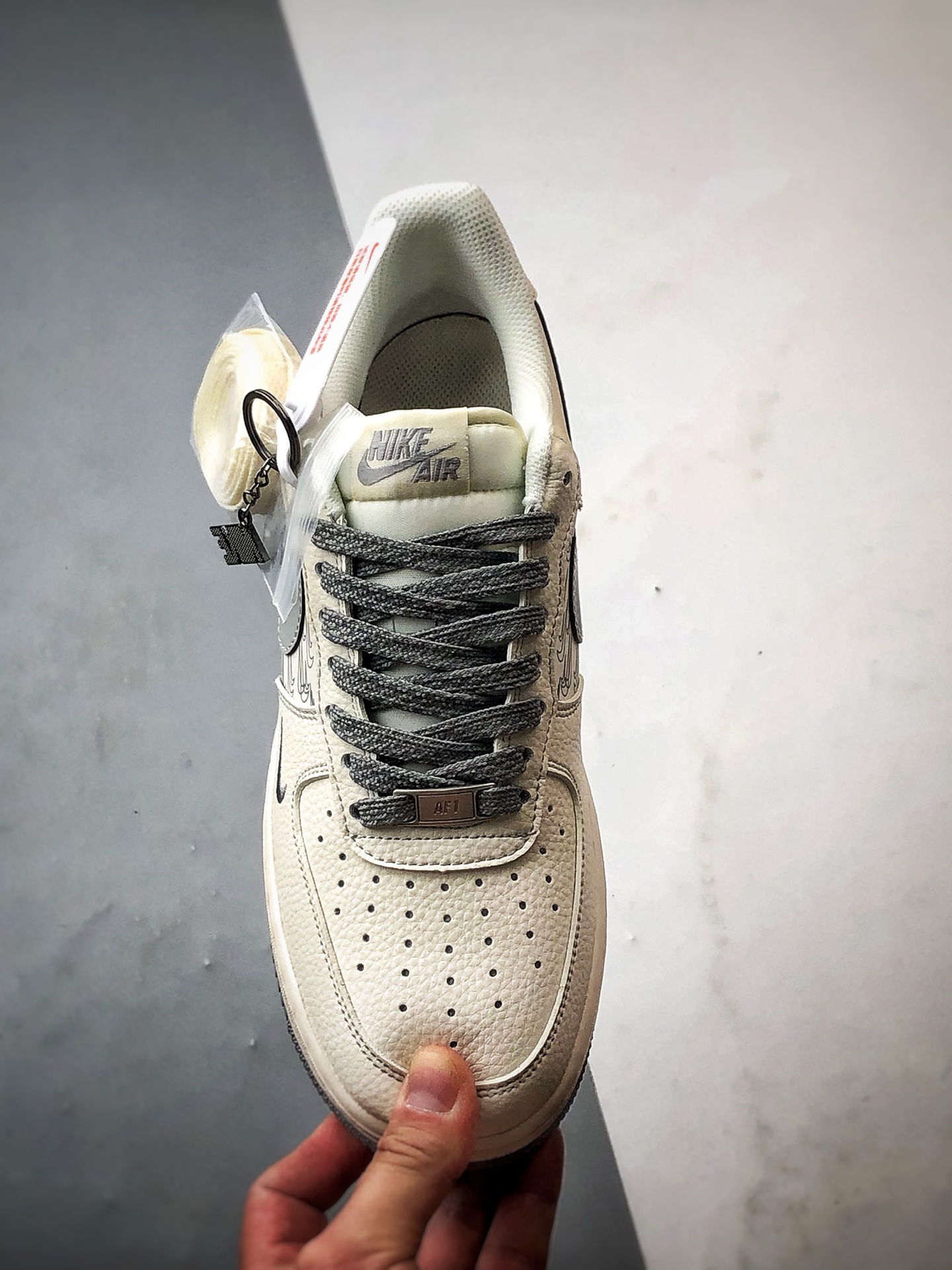 280 Air Force 1 '07 Low 印花米白灰反光 HH7518-070
