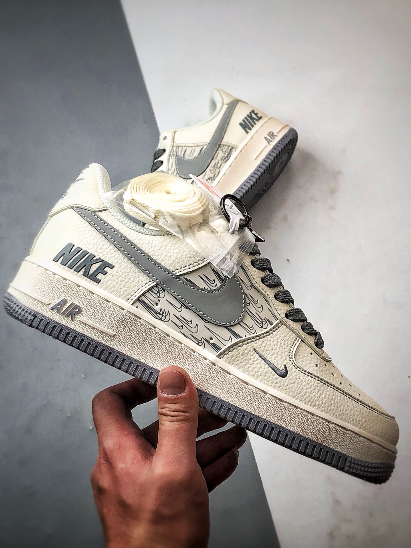 280 Air Force 1 '07 Low 印花米白灰反光 HH7518-070
