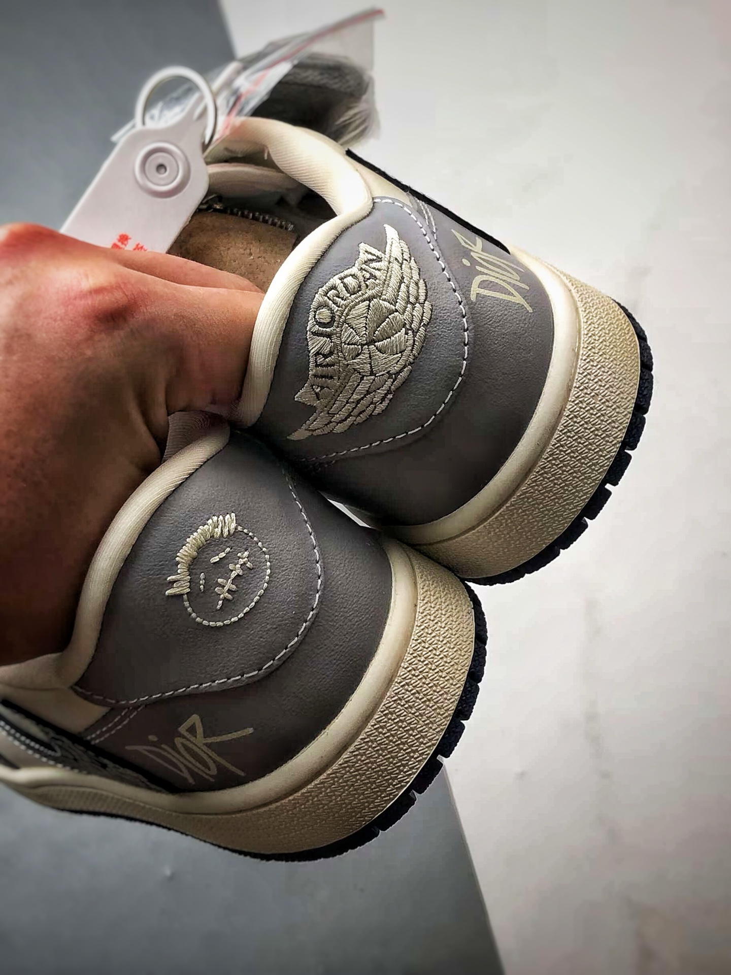 290 Air Jordan 1 Low ”高端定制” 迪奥米灰黑印花倒钩 XS2024-023