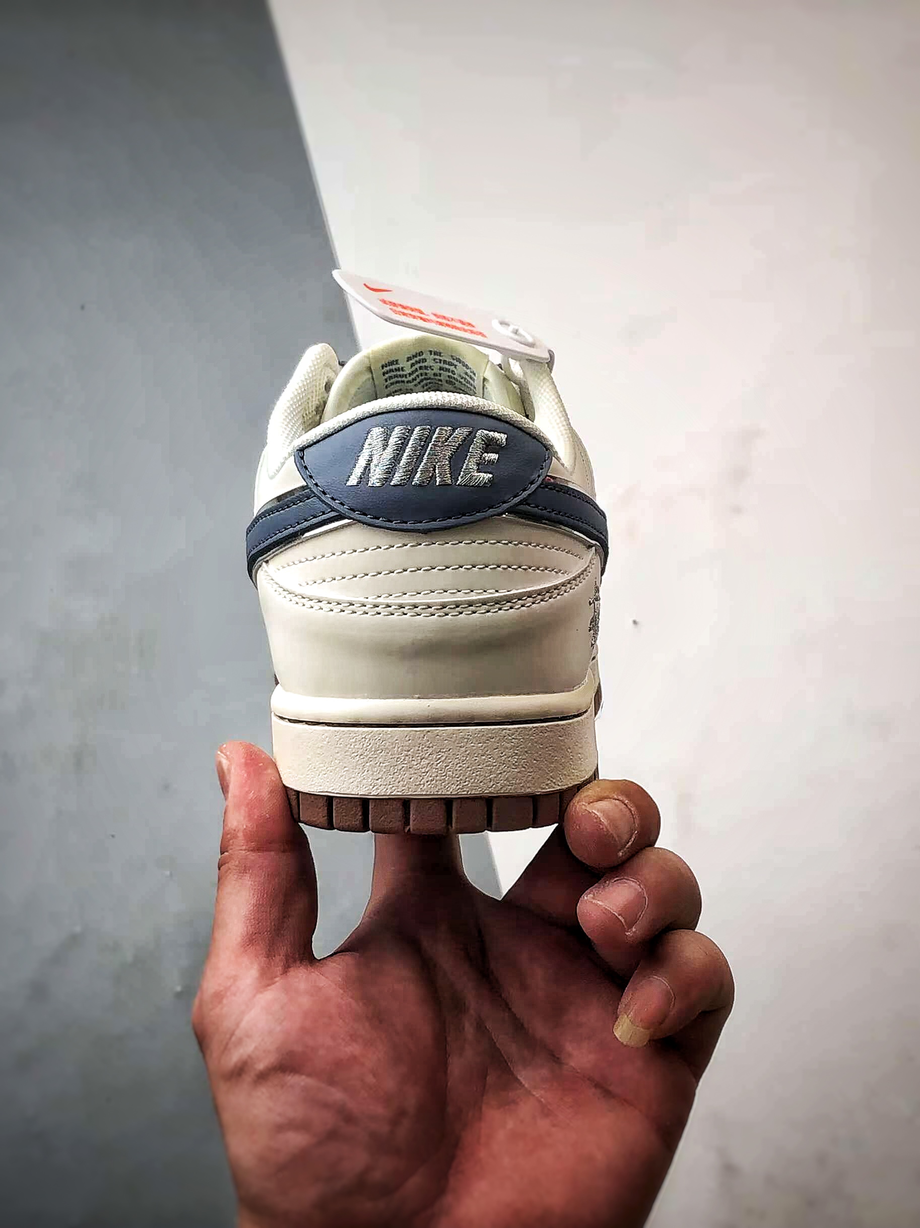 290 NK Dunk Low Retro ”DIY高端定制” 斯图西米白灰蓝钩 低帮休闲运动板鞋 ZH2598-247
