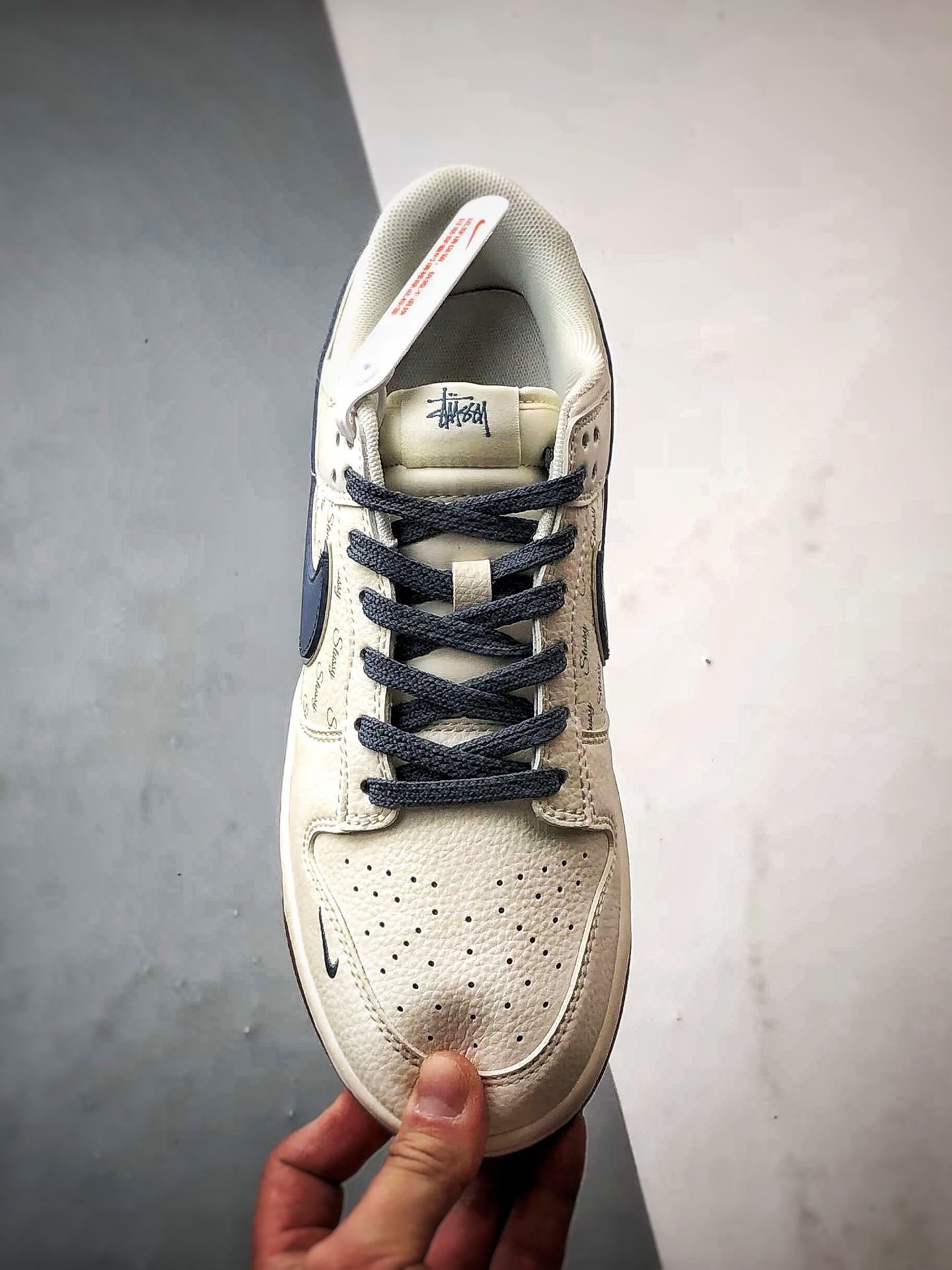 290 NK Dunk Low Retro ”DIY高端定制” 斯图西米白灰蓝钩 低帮休闲运动板鞋 ZH2598-247