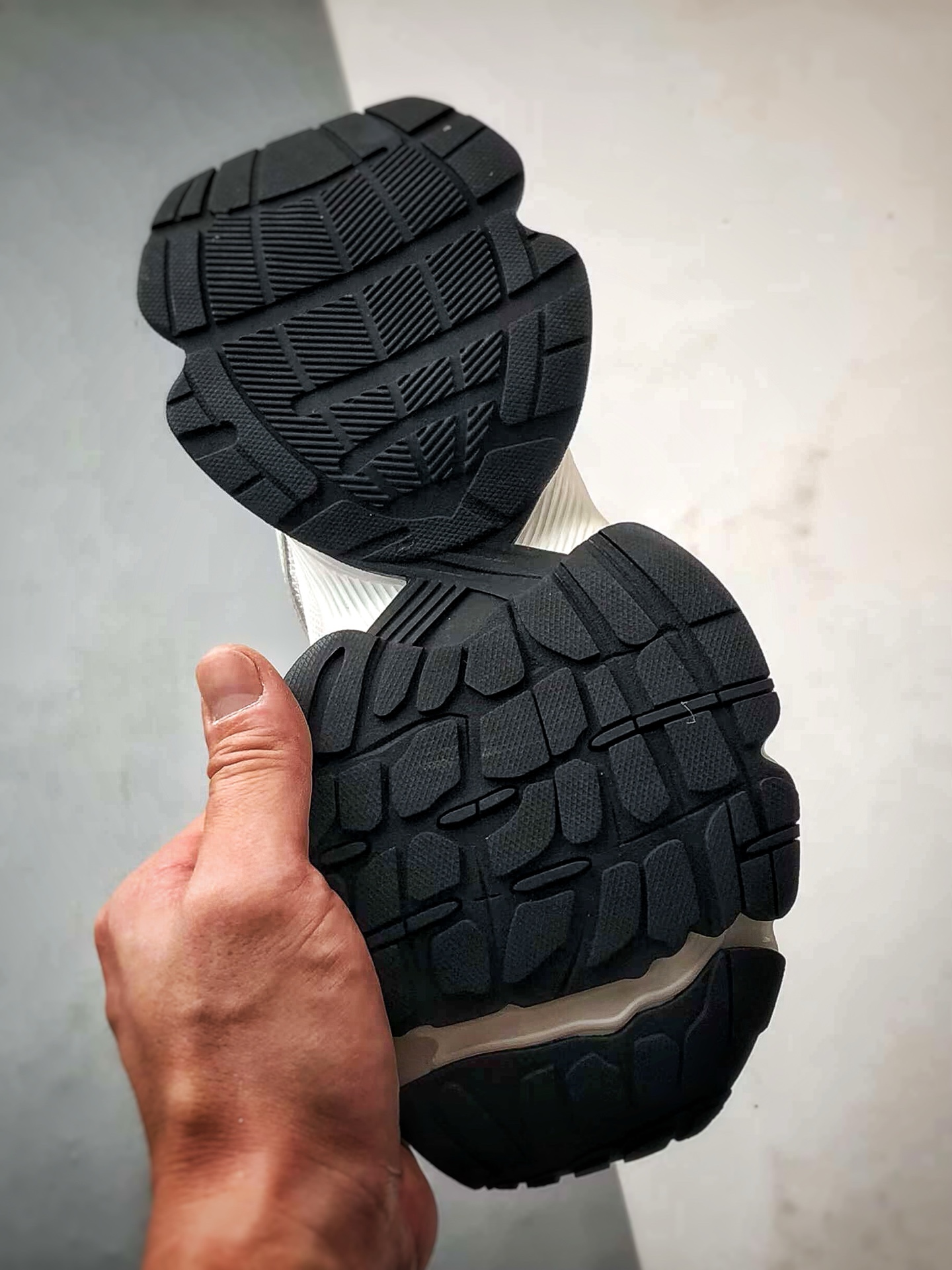 240 GG-CC 星河粒子系列 黑白 月牙底绑带休闲运动老爹鞋 5CM厚底增高 春日踏青舒适度和少女感