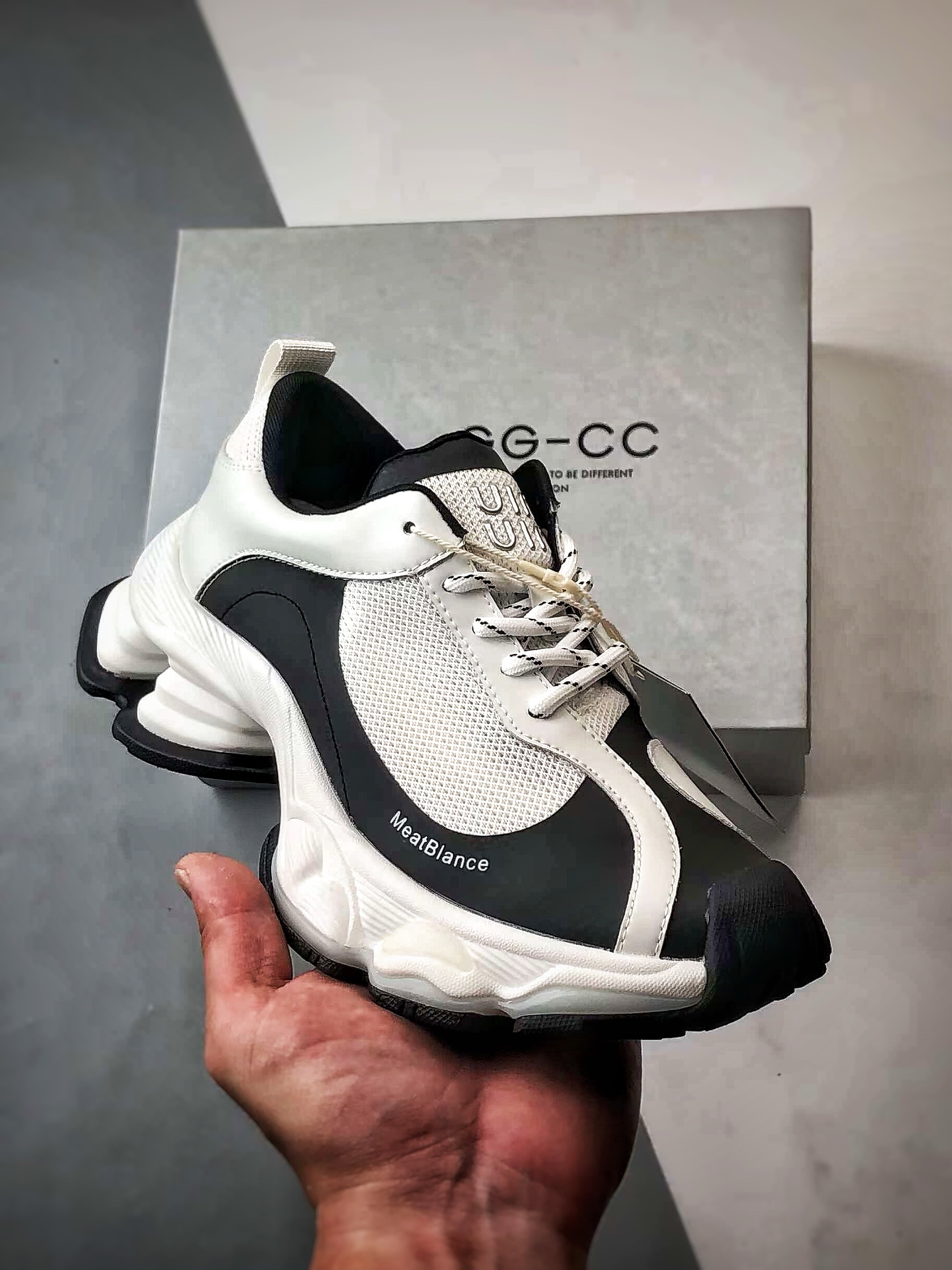 240 GG-CC 星河粒子系列 黑白 月牙底绑带休闲运动老爹鞋 5CM厚底增高 春日踏青舒适度和少女感
