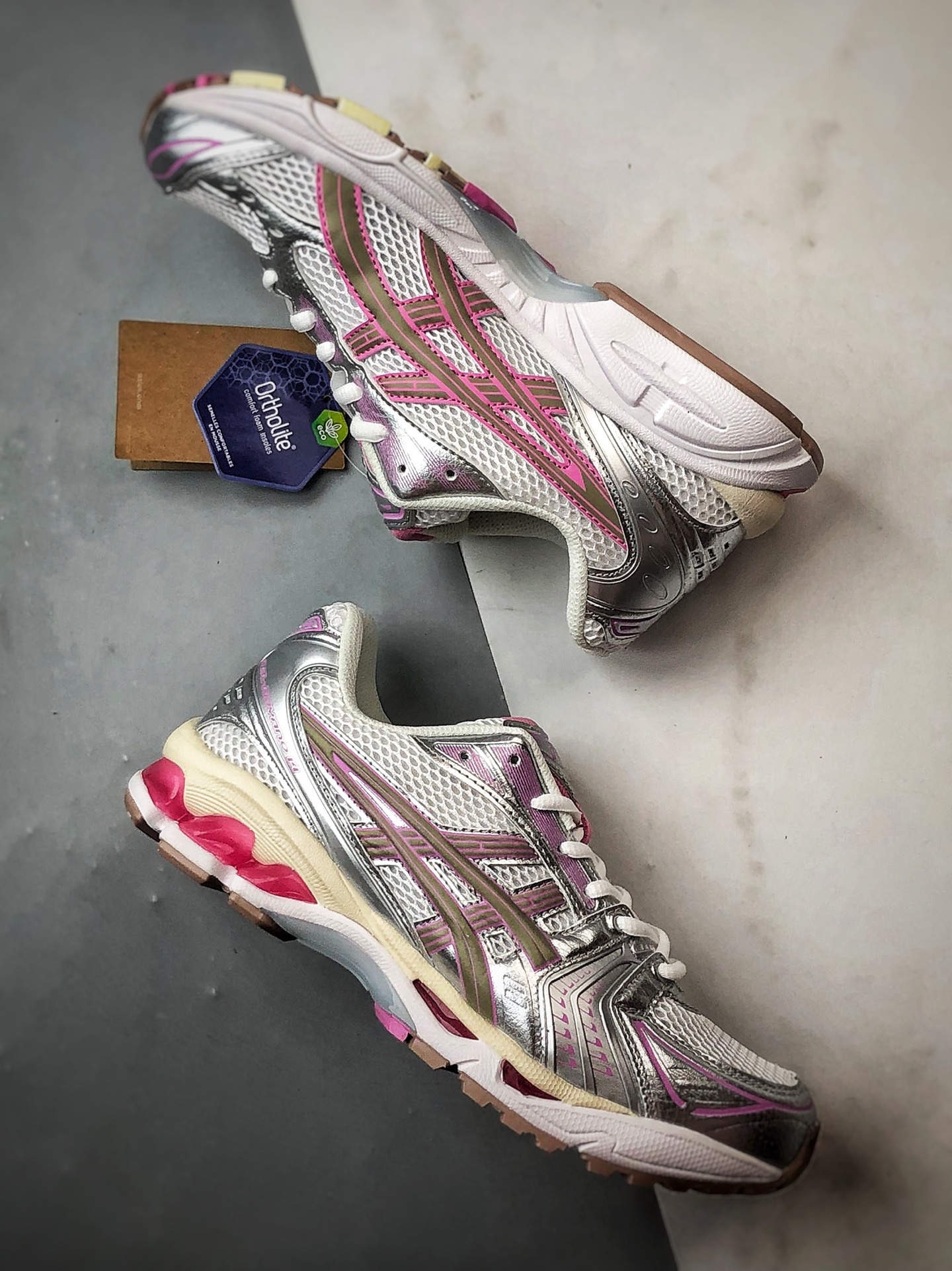 Asics Gel-Kayano 14 奶油粉 亚瑟士14代 纳米纤维气垫百搭休闲运动慢跑鞋 1203A667-100