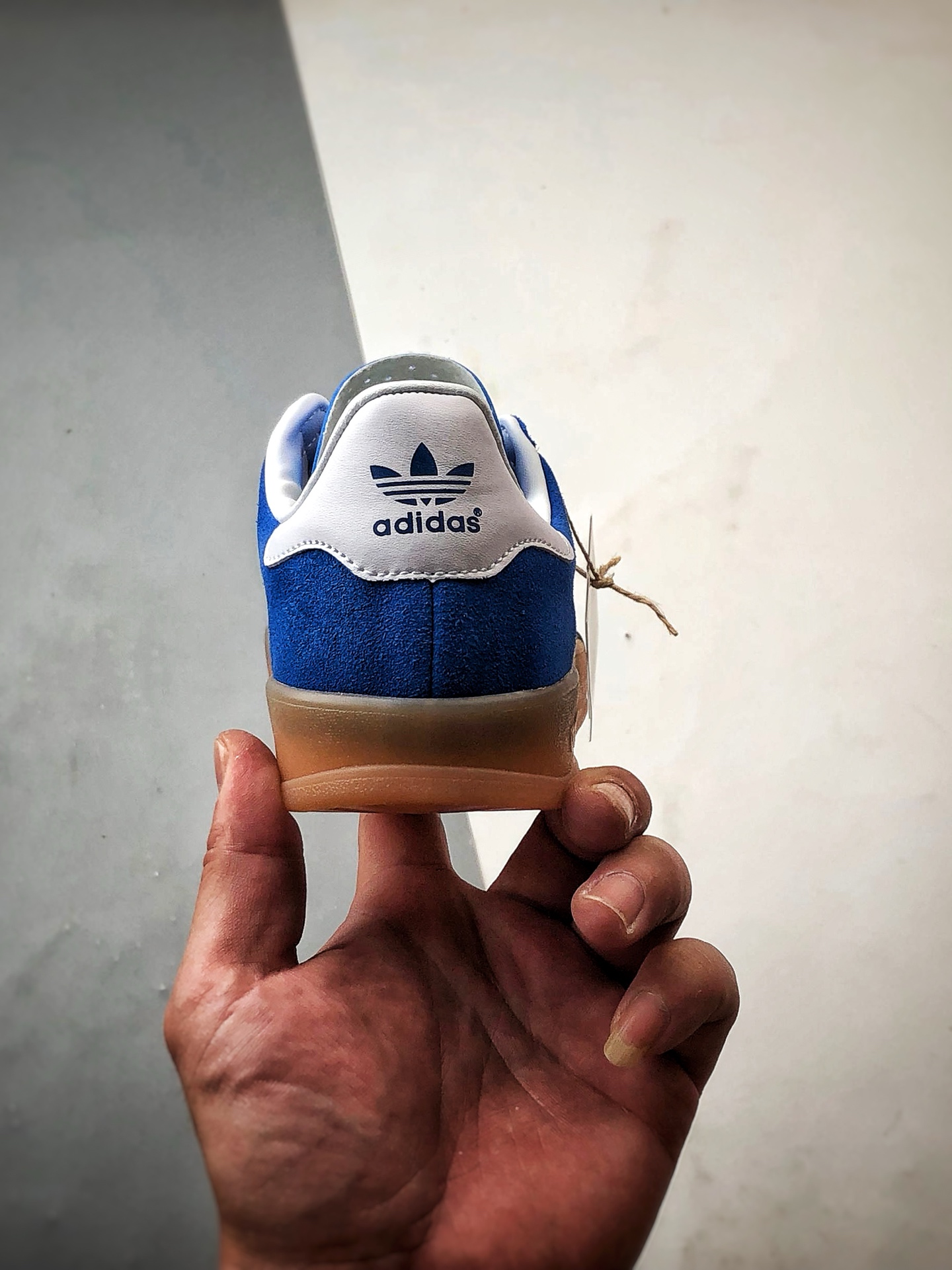 AD Originals Gazelle Indoor 蓝白 三叶草复古休闲运动板鞋 JI2061