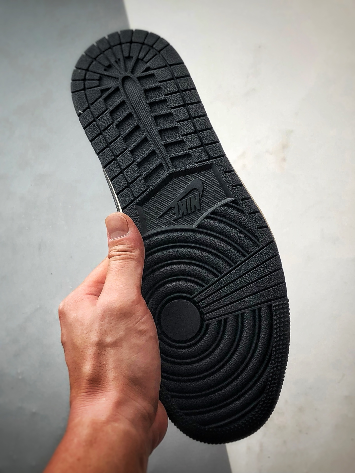 Air Jordan 1 Low ”高端定制” 斯图西牛仔米白黑 XS6086-561
