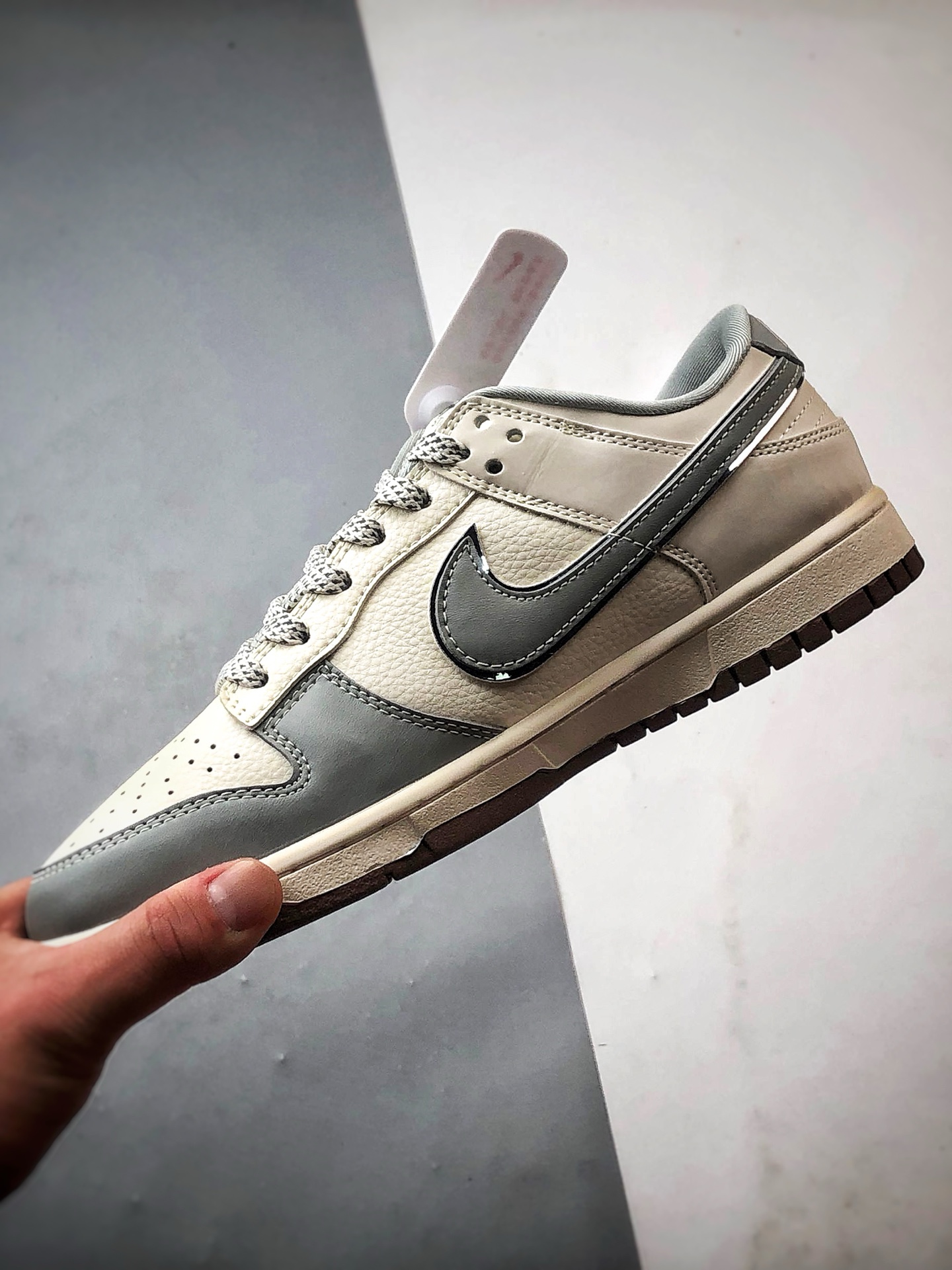 NK Dunk Low Retro ”DIY高端定制” Bape米白灰 低帮休闲运动板鞋 JJ2508-558