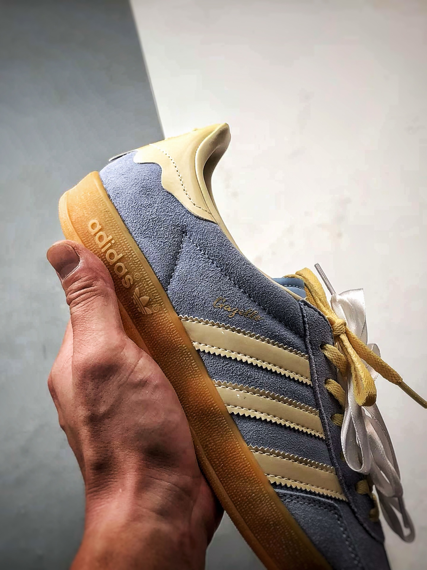 AD Originals Gazelle Indoor 海盐蓝 三叶草复古休闲运动板鞋 JR8029