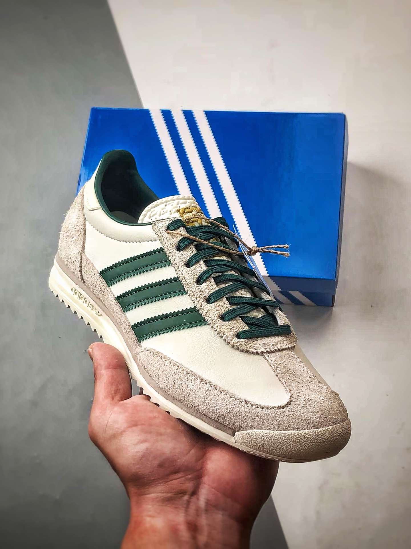 AD Originals SL 72 米绿色 经典复古轻便休闲运动慢跑鞋 IF1940