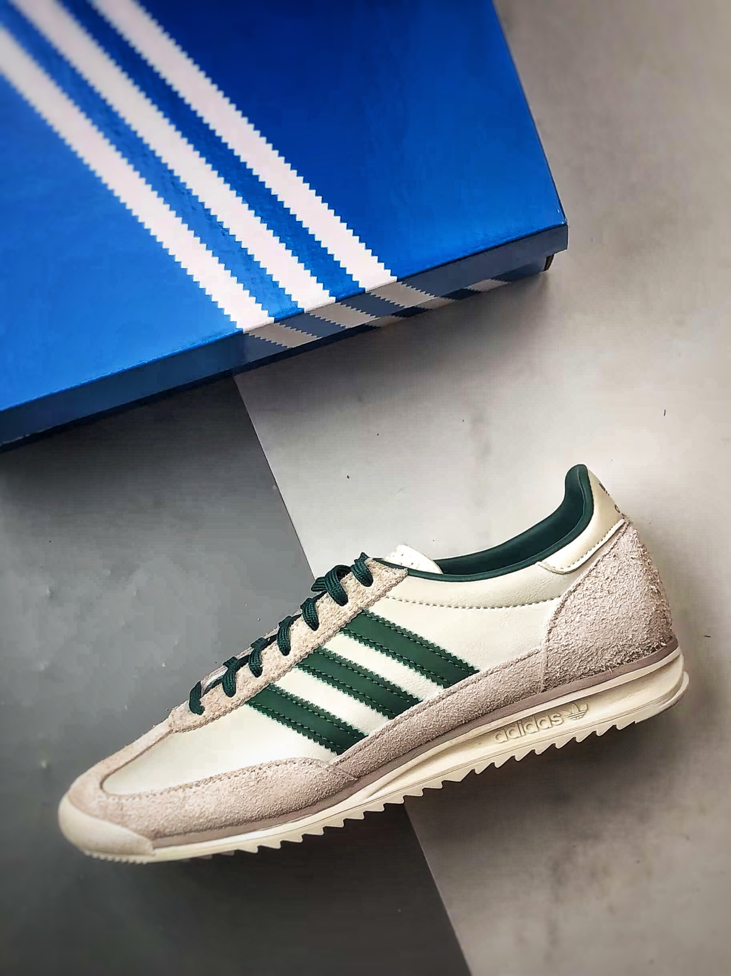 AD Originals SL 72 米绿色 经典复古轻便休闲运动慢跑鞋 IF1940