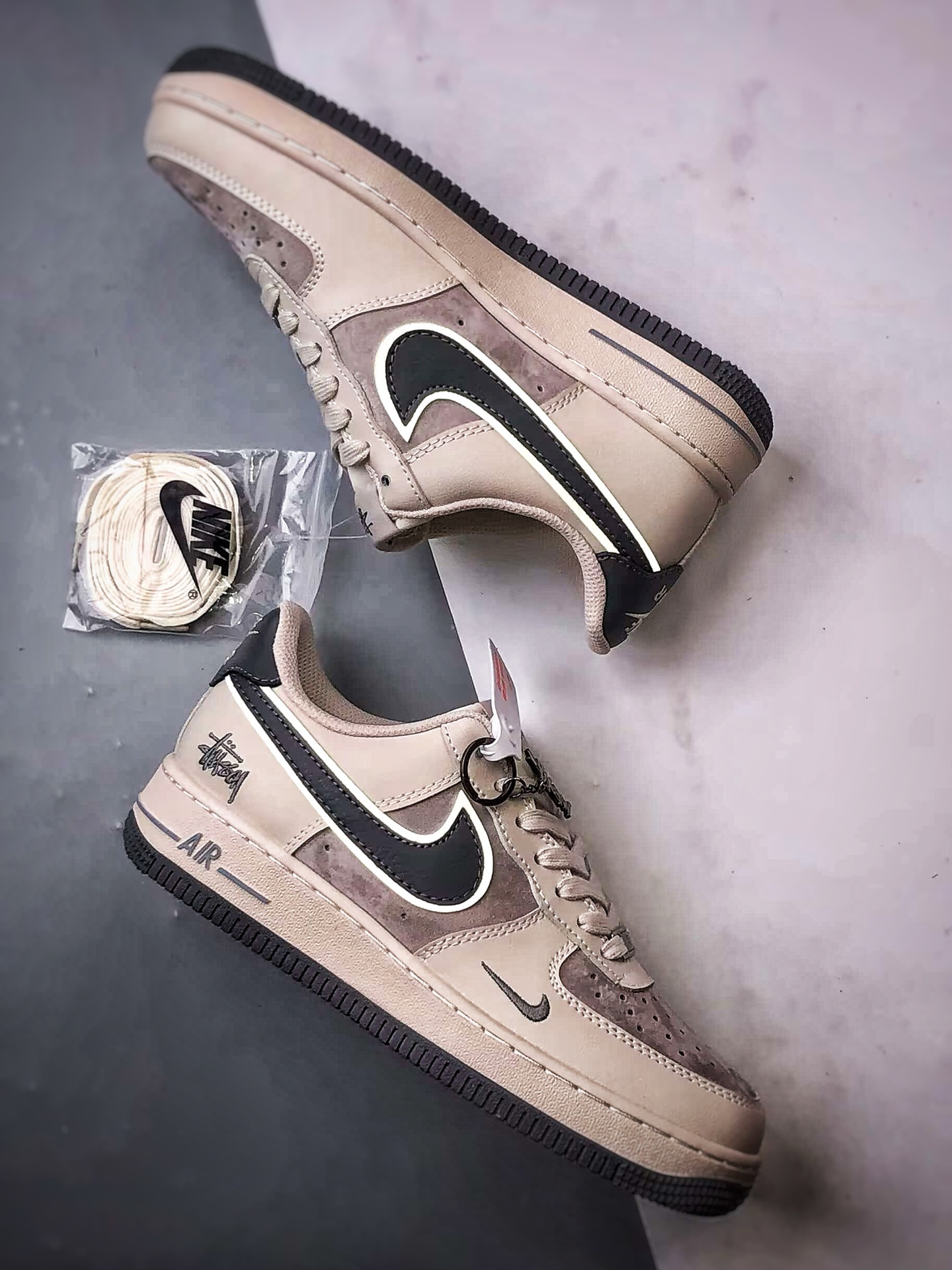 Stussy x Air Force 1 Low 米棕深灰 XX3168-126
