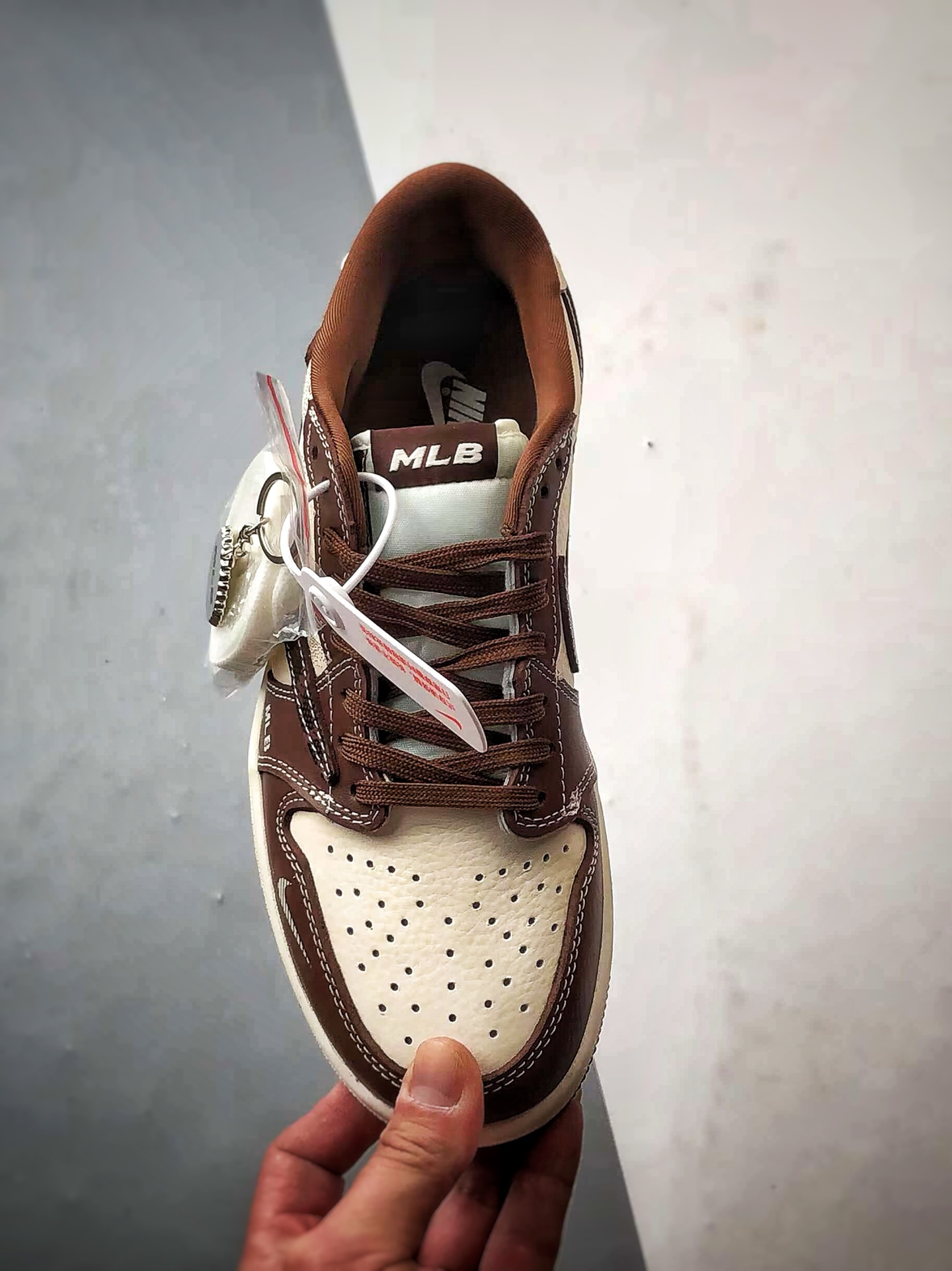Air Jordan 1 Low ”高端定制” MLB米白棕倒钩 XS2024-014
